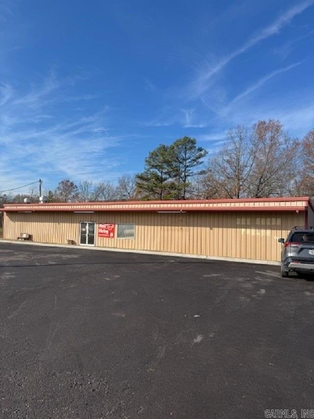 558 Hwy 365 Property Photo 2
