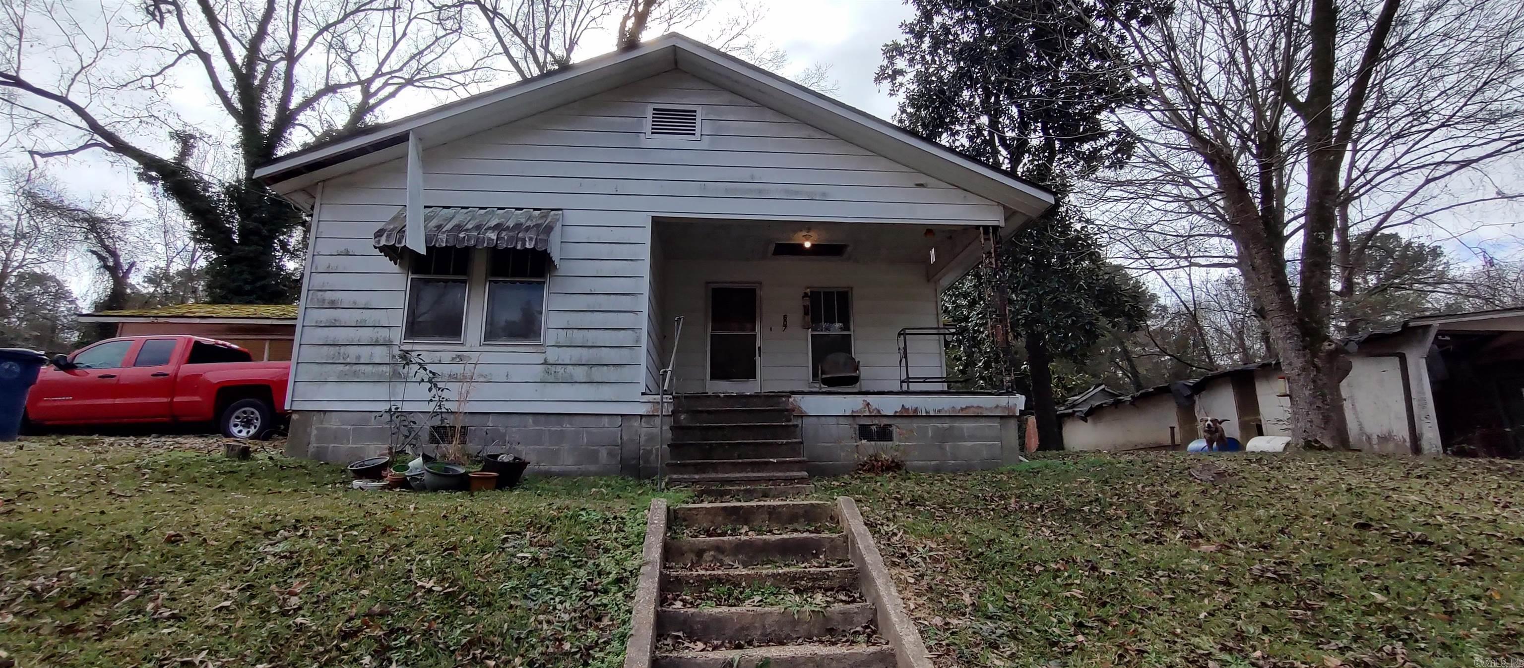 607 Elm Street Property Photo 11