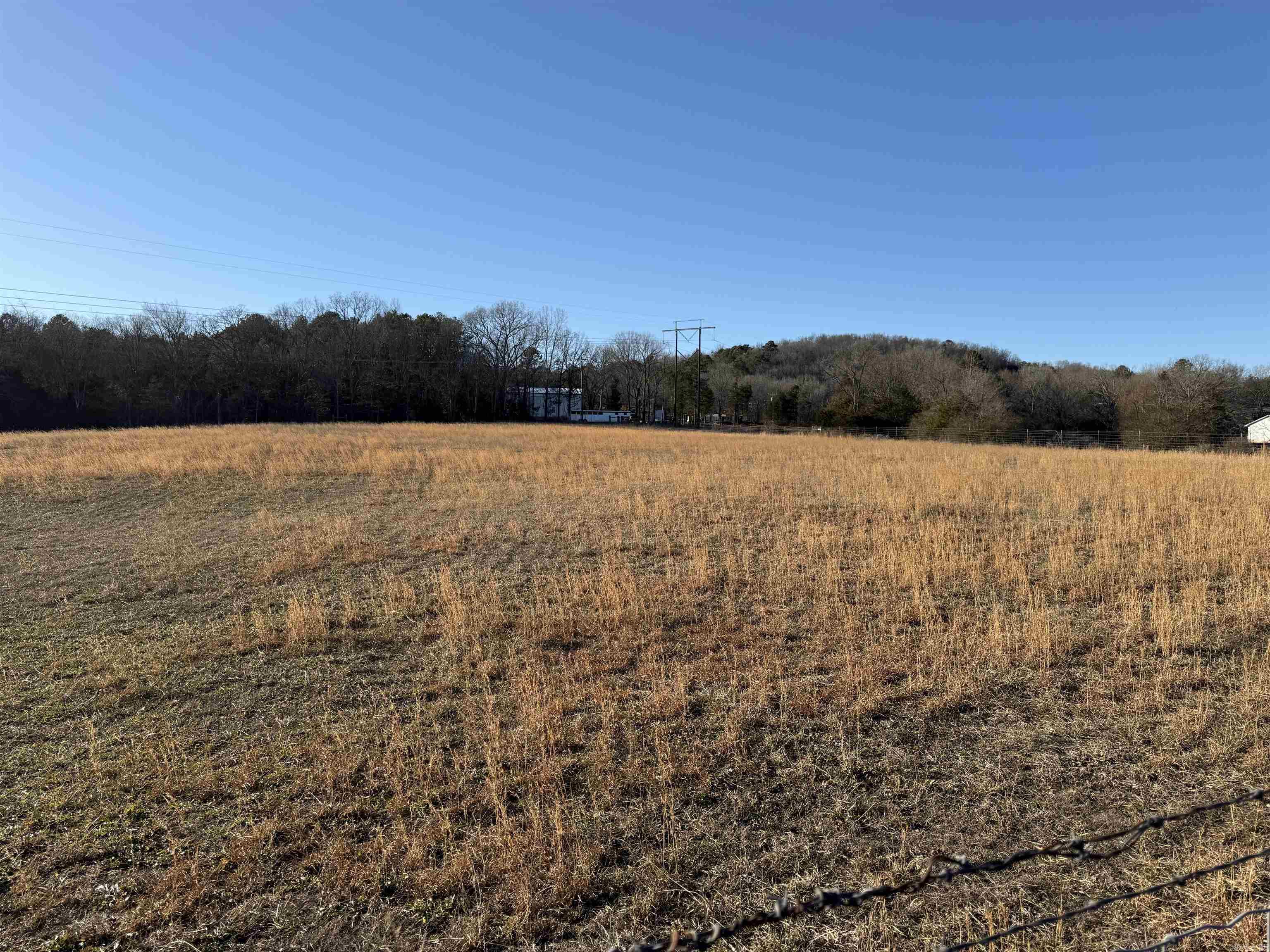 000 Julie Hills Property Photo 1
