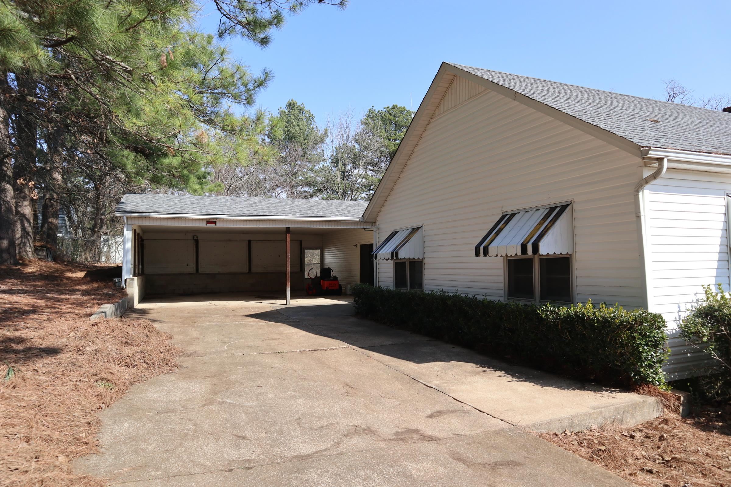 533 North St Property Photo 15