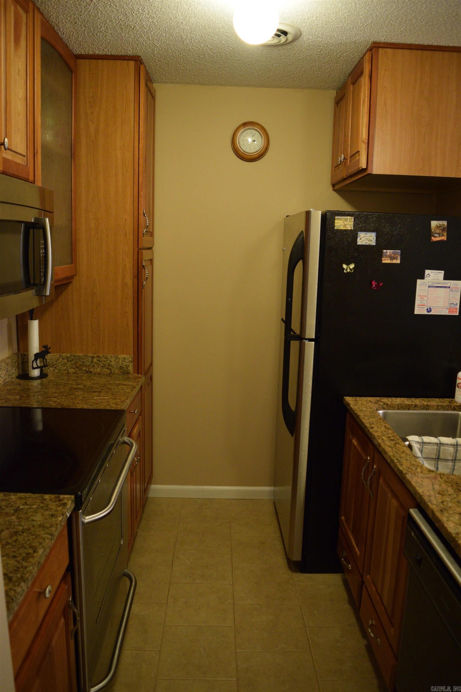 135 #97 Hillview Drive Property Photo 3
