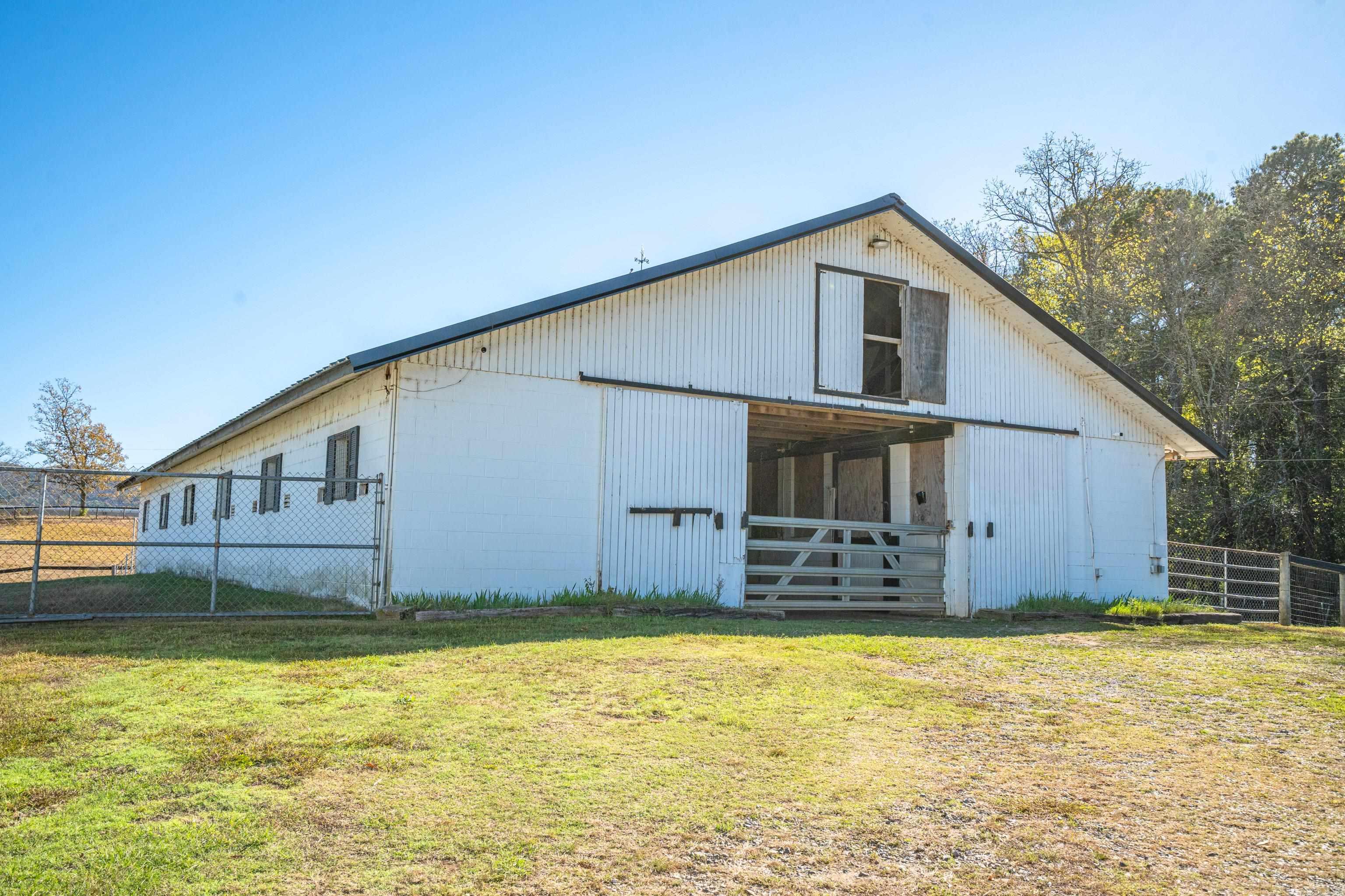 3799 Albert Pike Road Property Photo 17