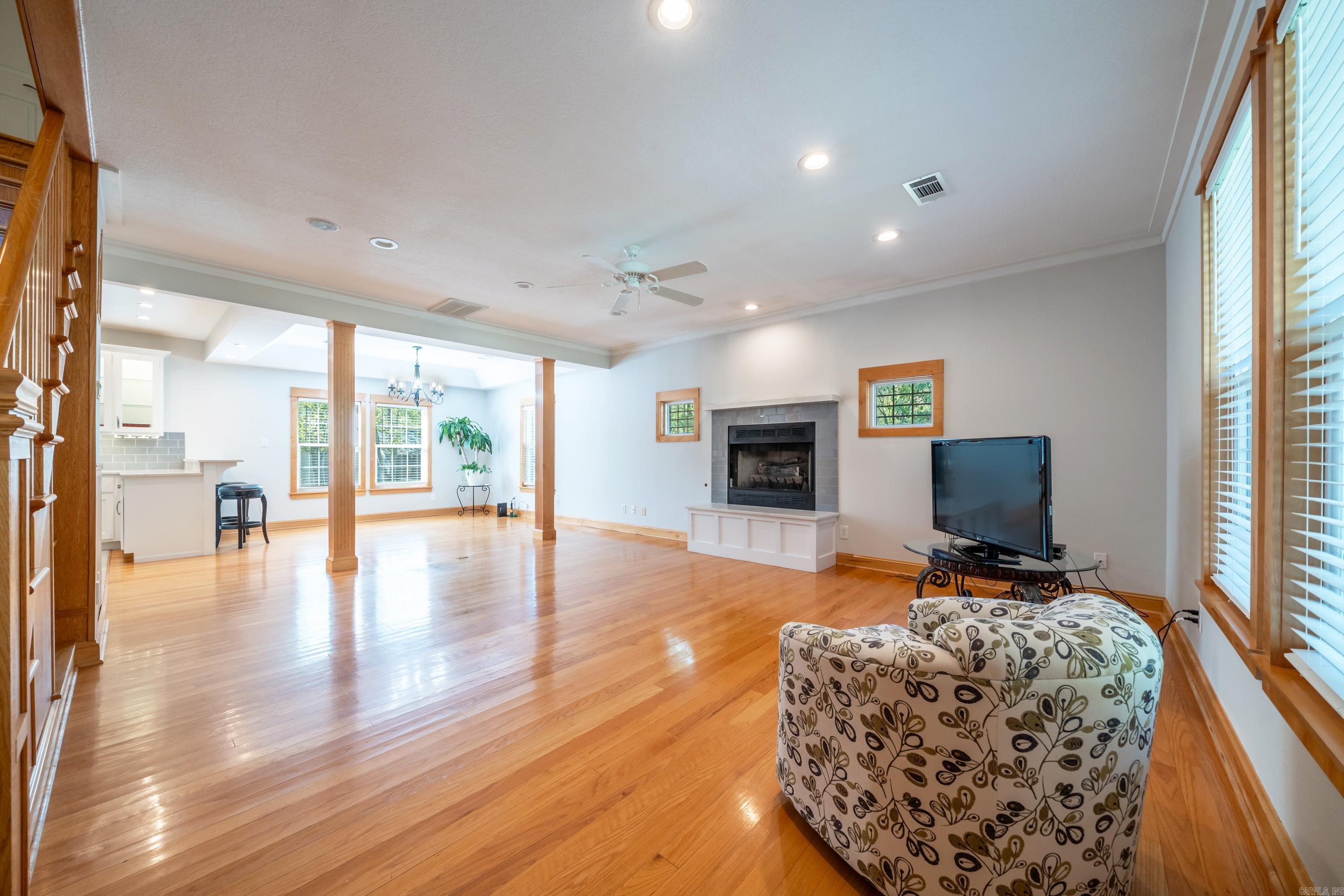 495 Amity Road Property Photo 6