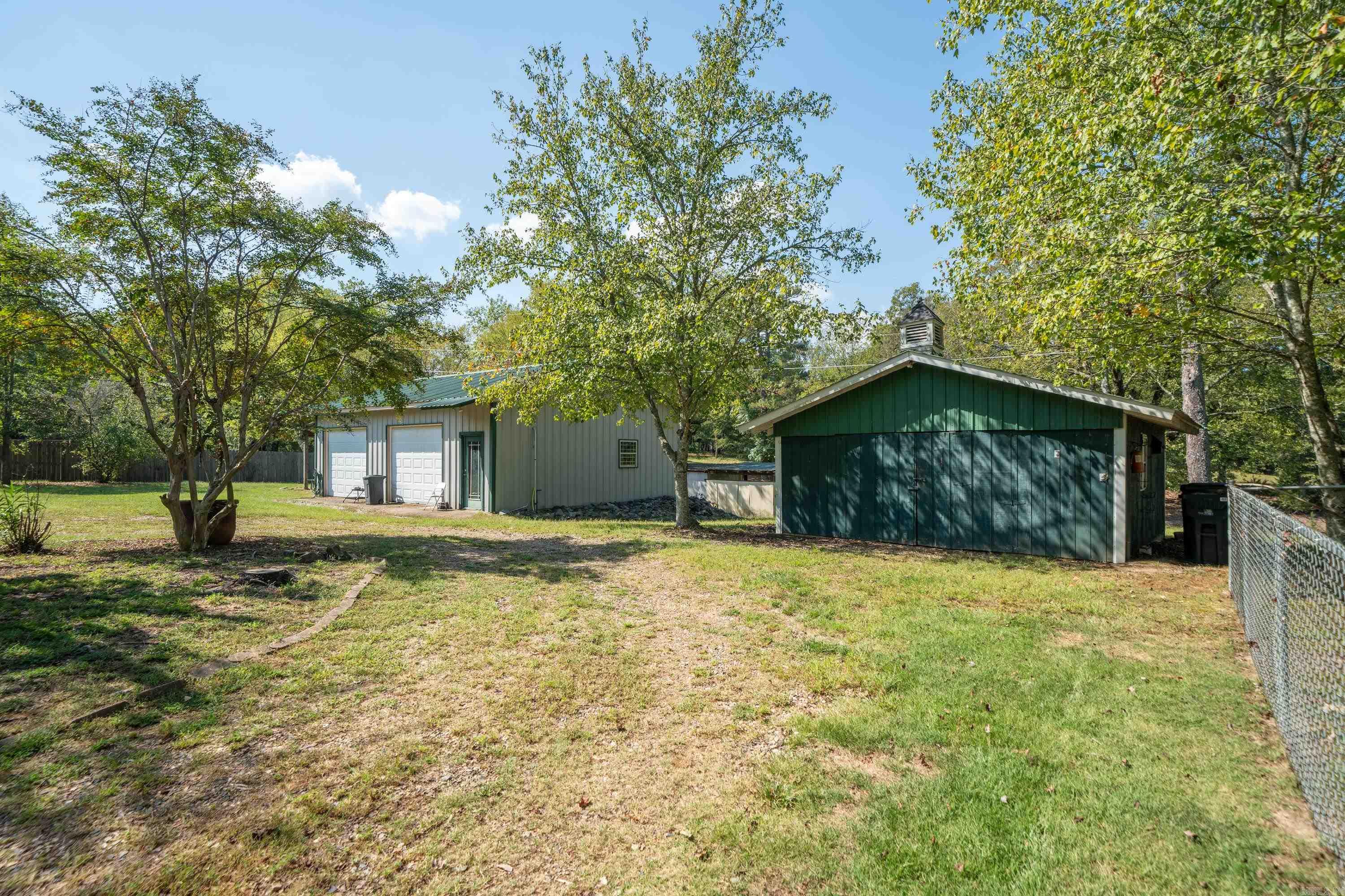 495 Amity Road Property Photo 36