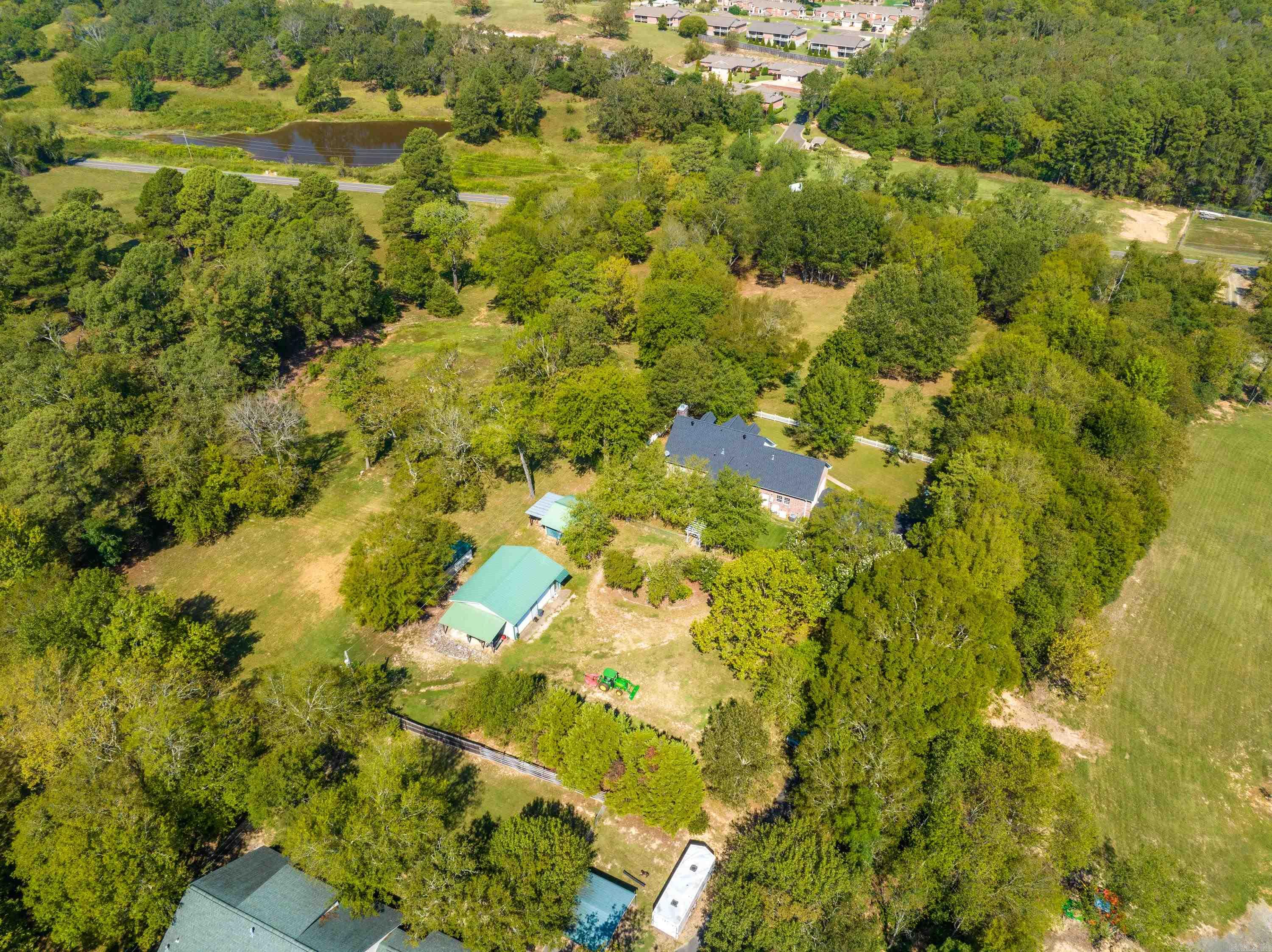 495 Amity Road Property Photo 44