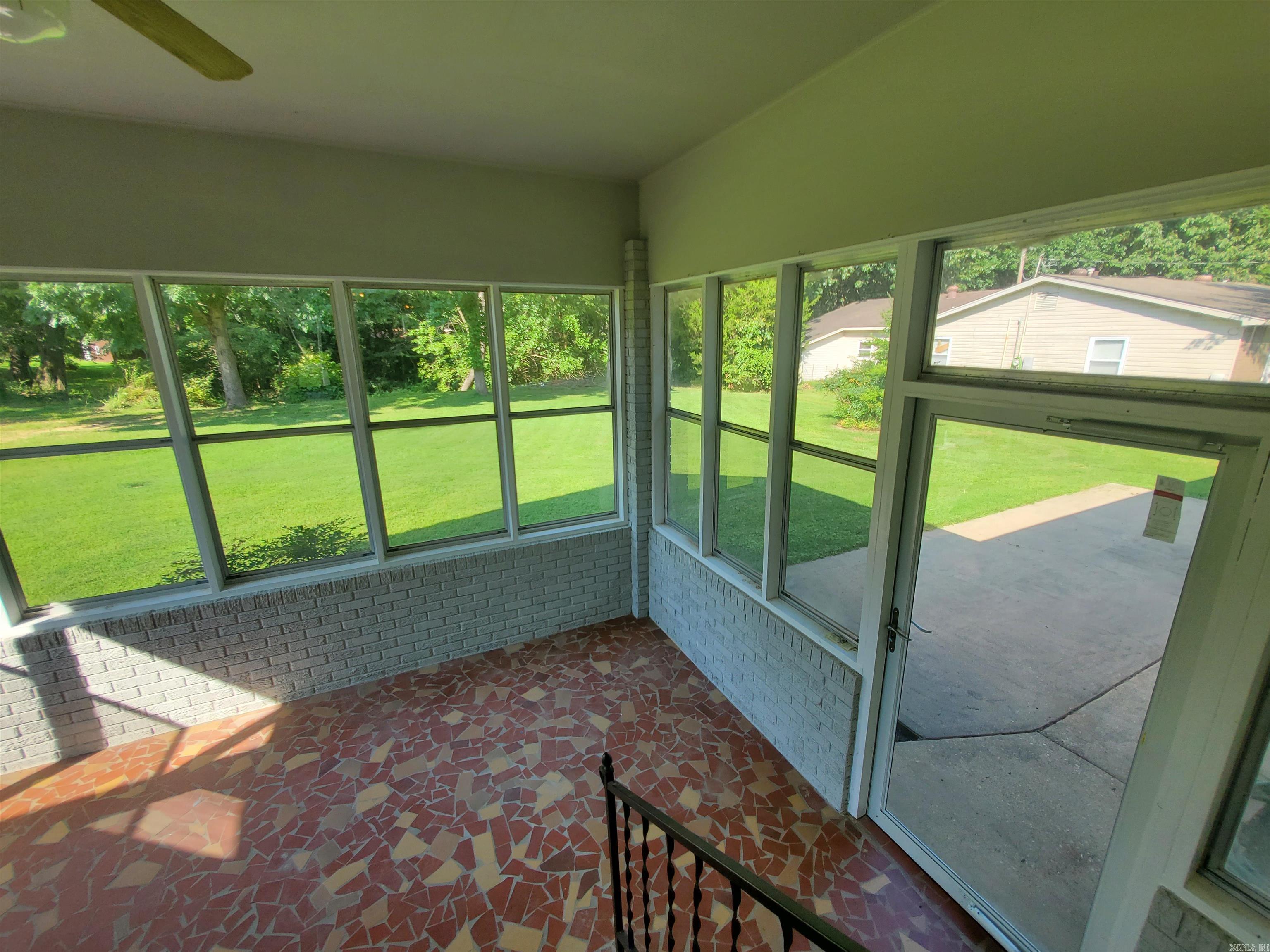 1017 Homecrest Drive Property Photo 22