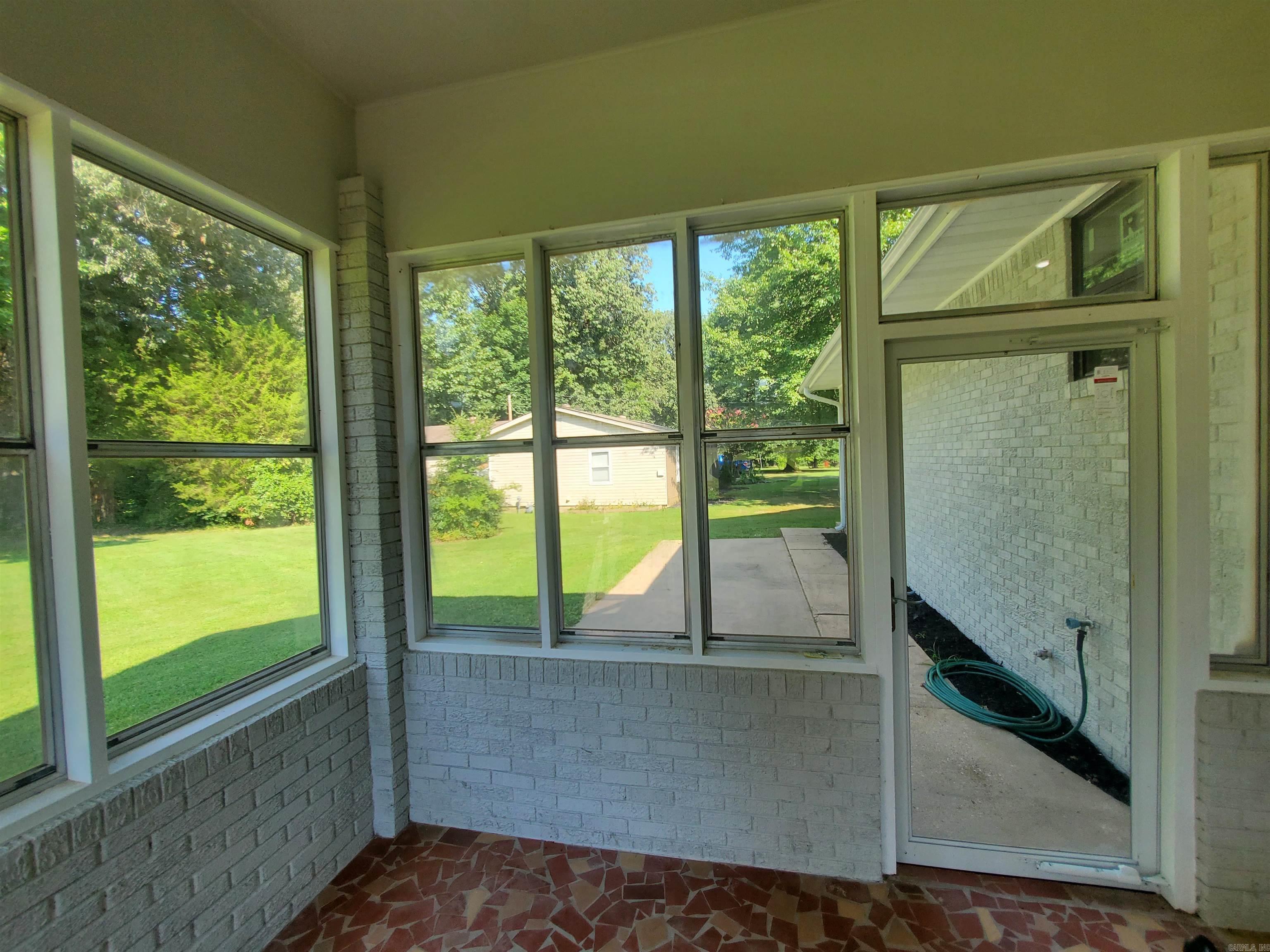 1017 Homecrest Drive Property Photo 26