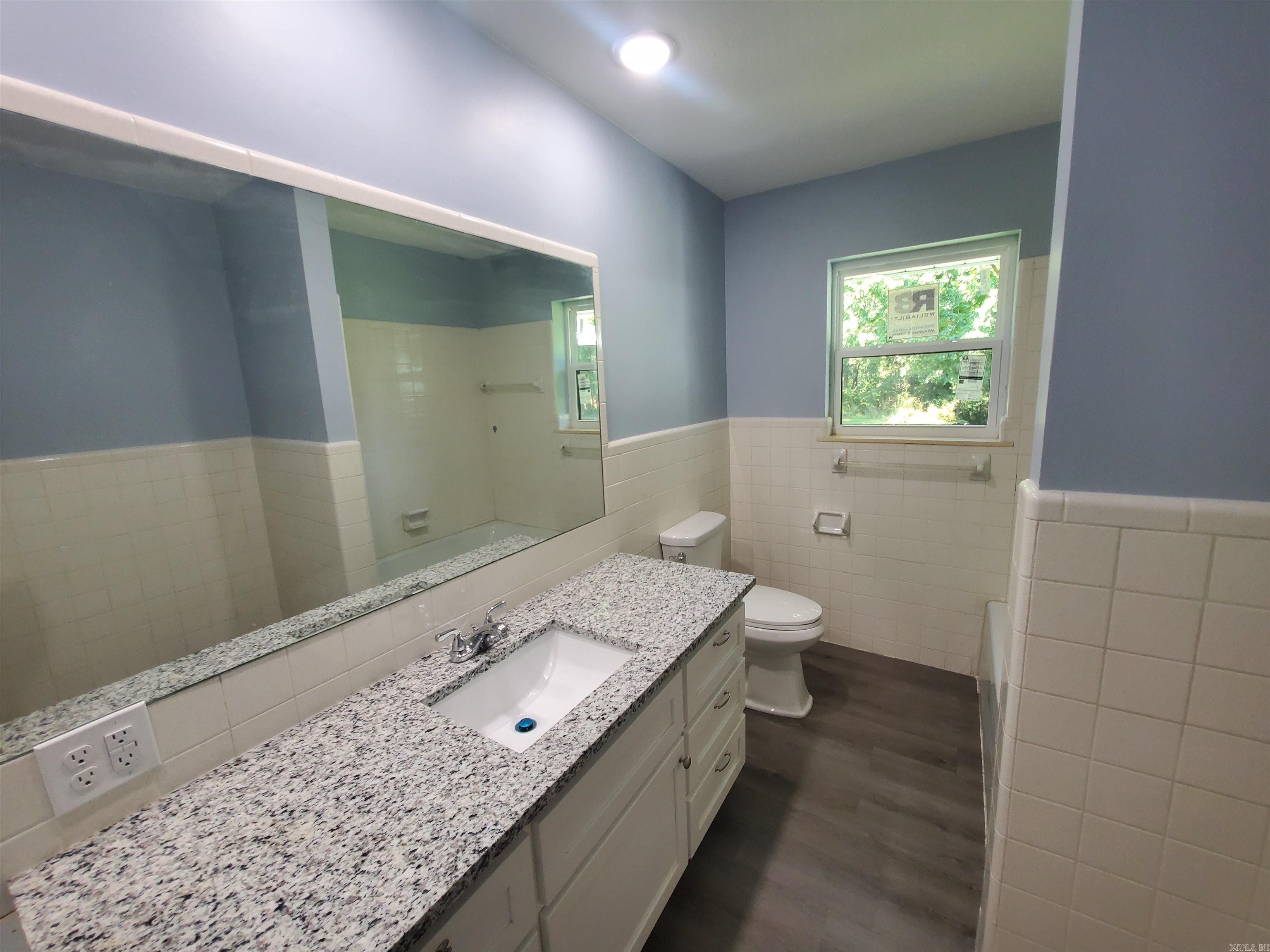 1017 Homecrest Drive Property Photo 47