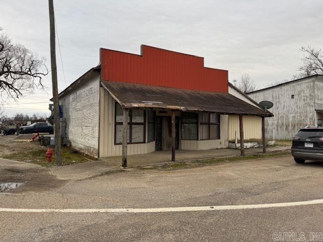 3477 Hwy. 90 E Property Photo 1