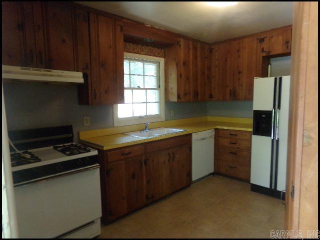 7518 F Street Property Photo 6