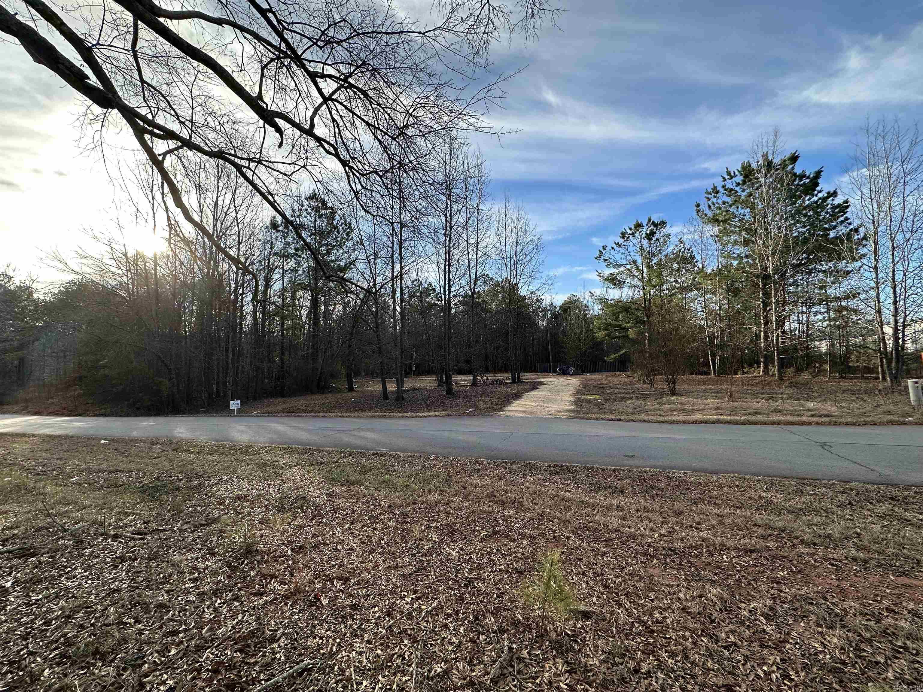 303 Fiser Dr Property Photo 5