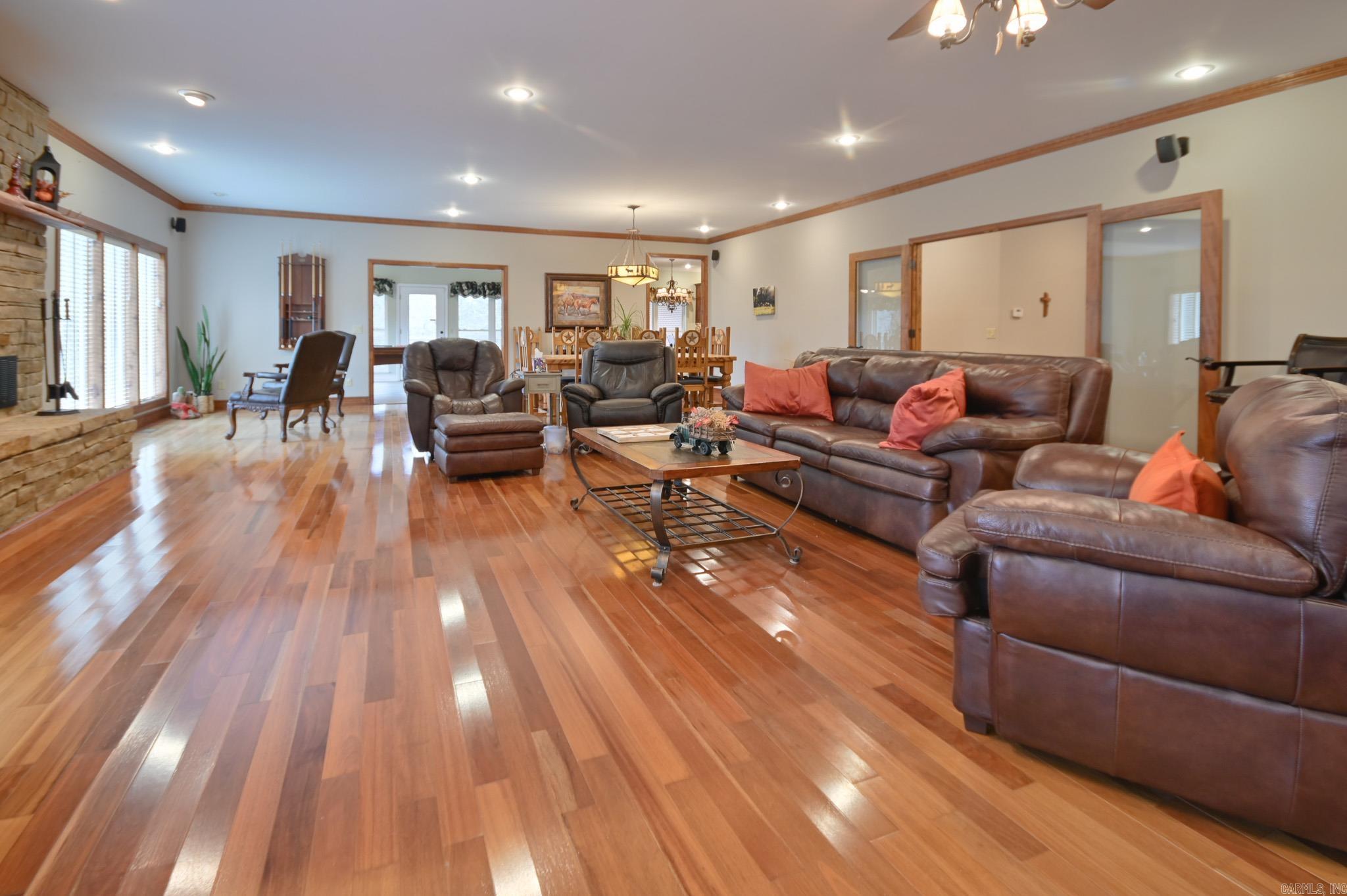 25006342 Property Photo 13