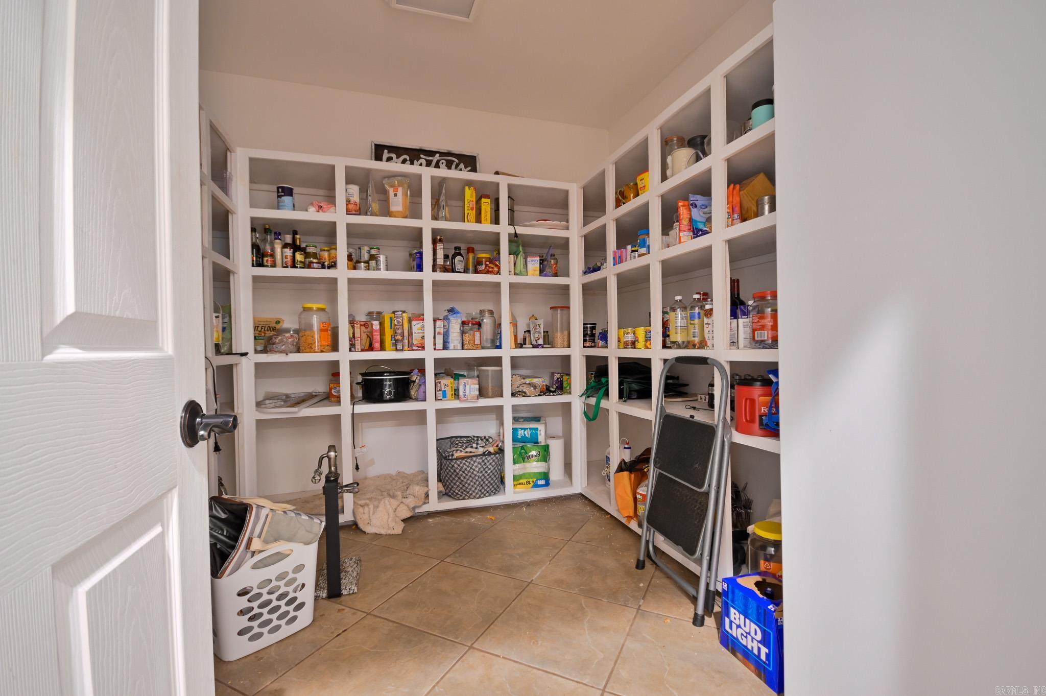 25006342 Property Photo 23