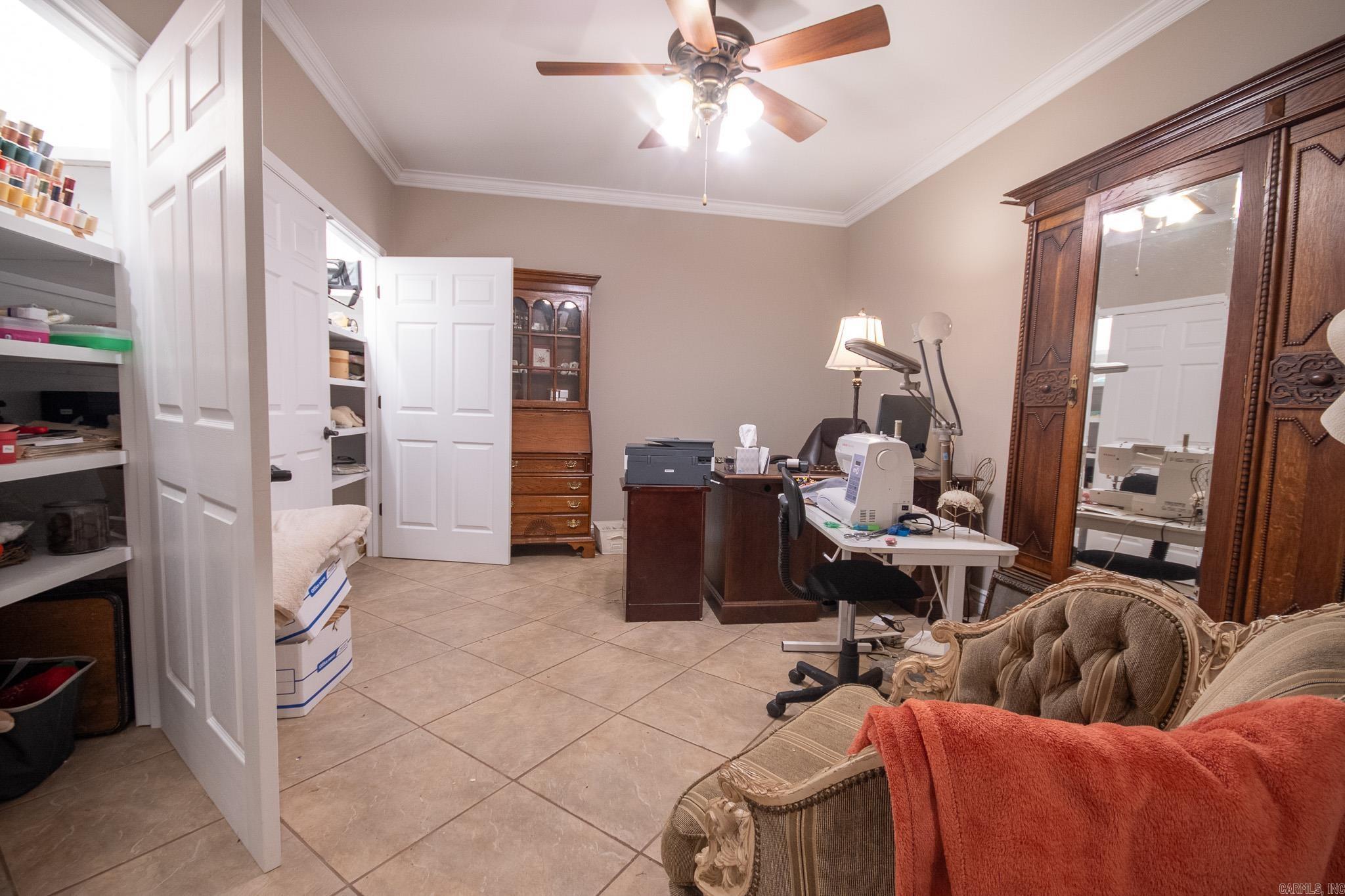 25006342 Property Photo 26