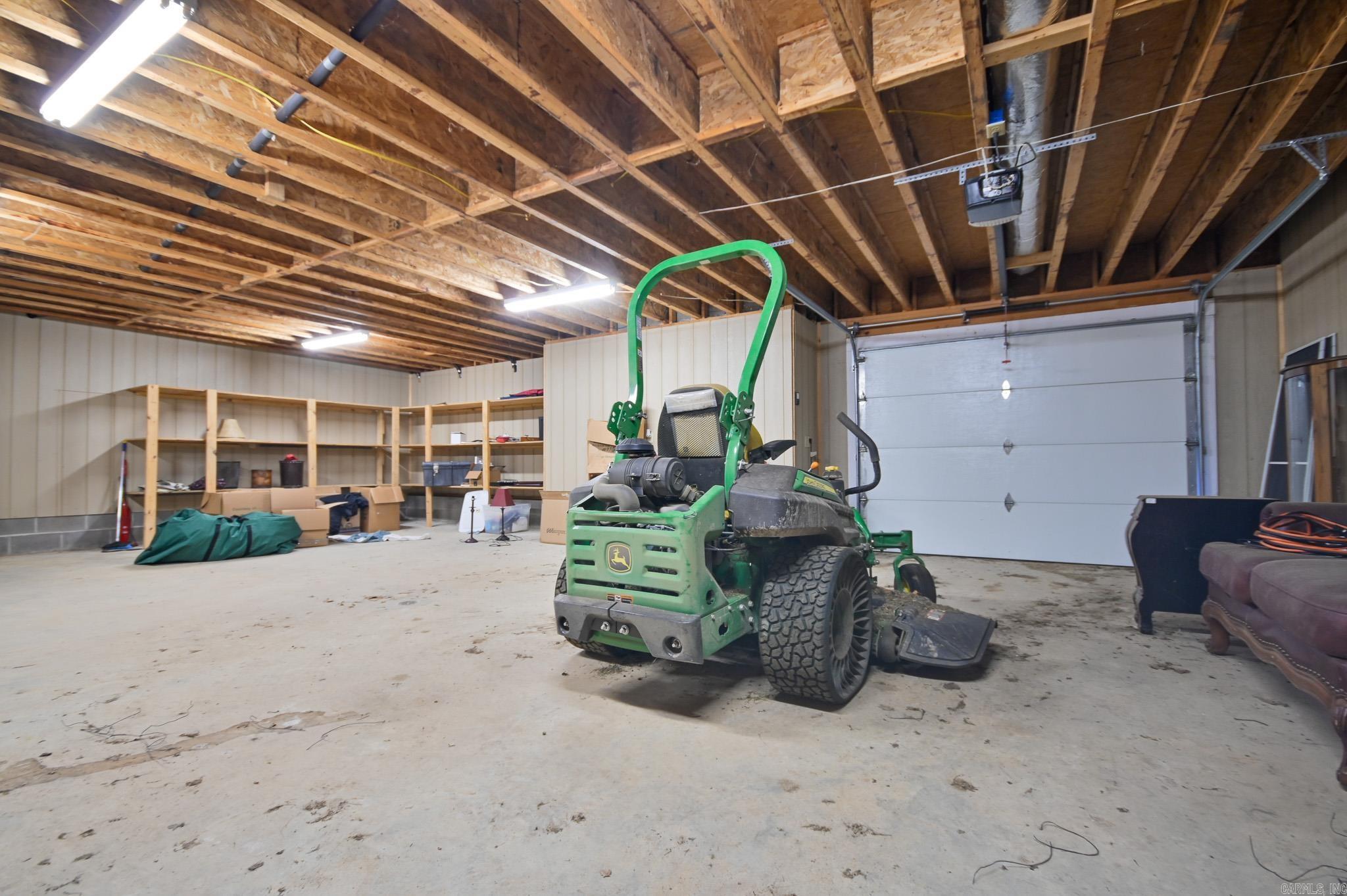 25006342 Property Photo 42