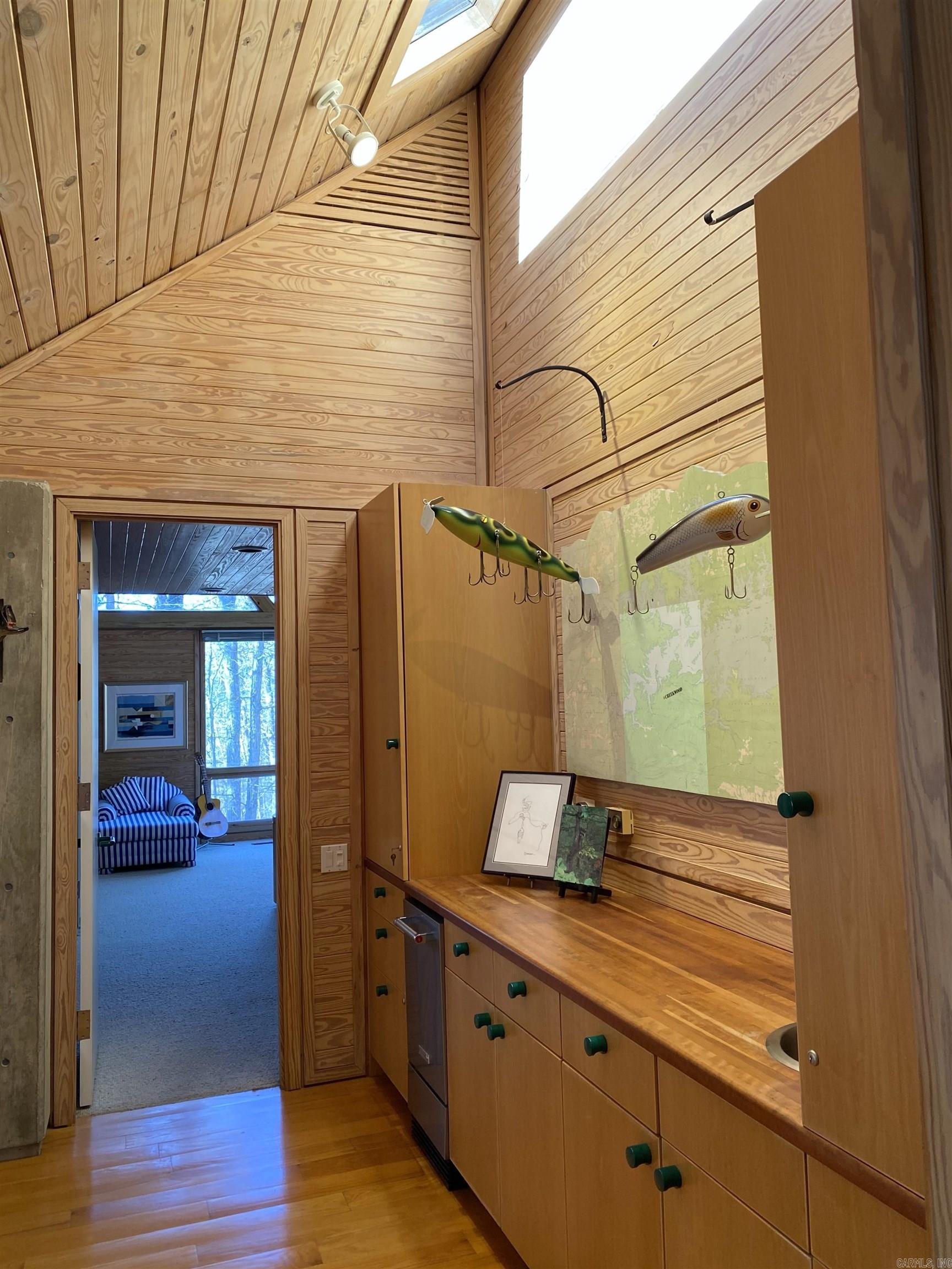 19 Southridge Drive Property Photo 17