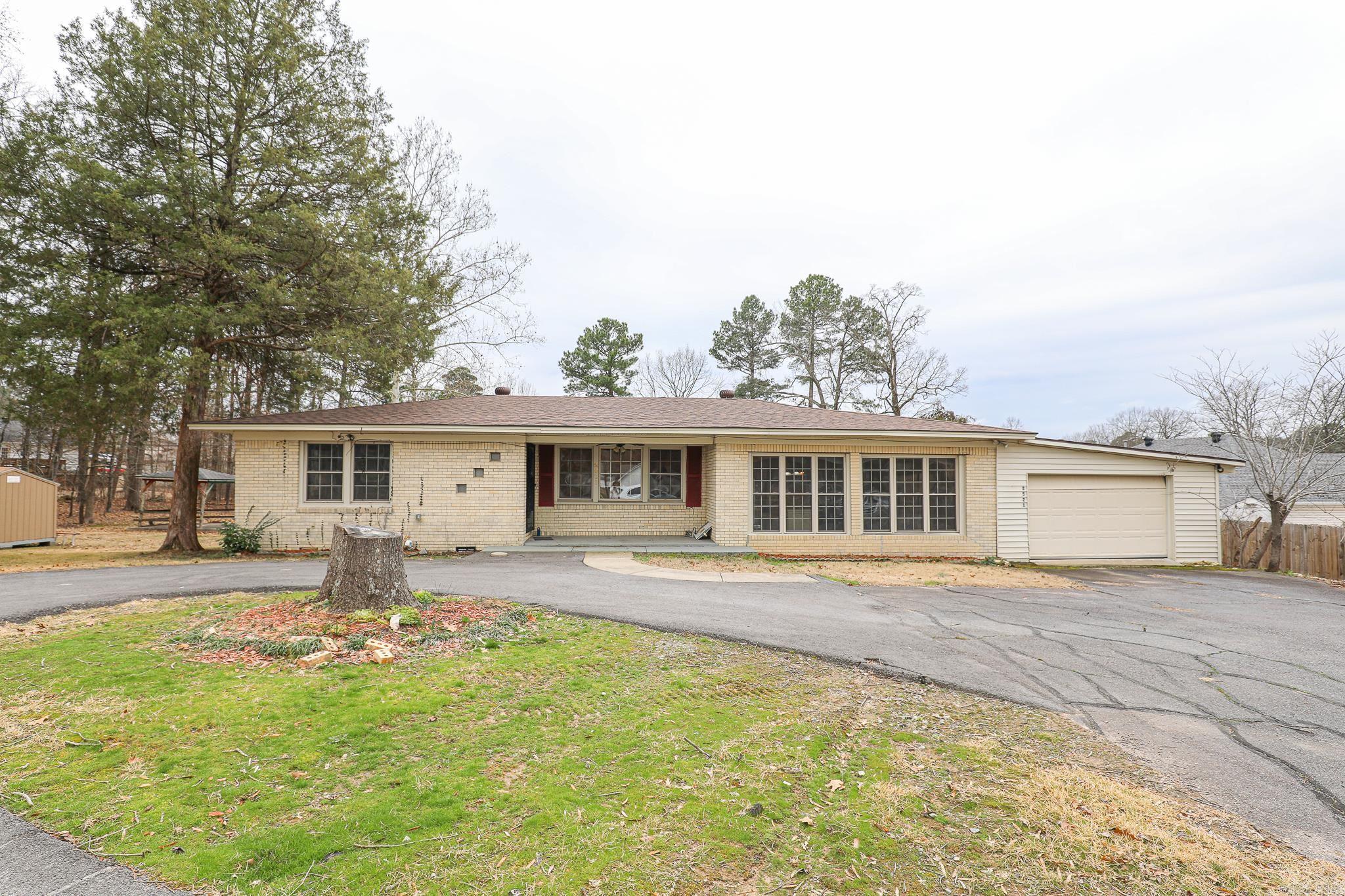 2521 Northshore Property Photo 1