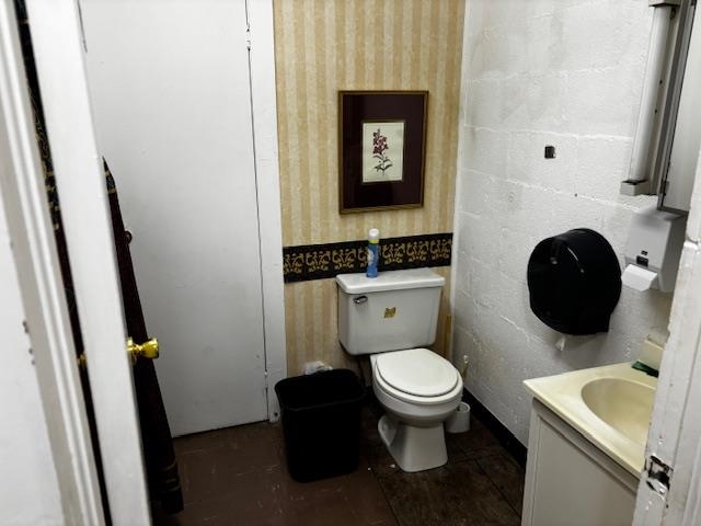 109 W Plum Property Photo 29