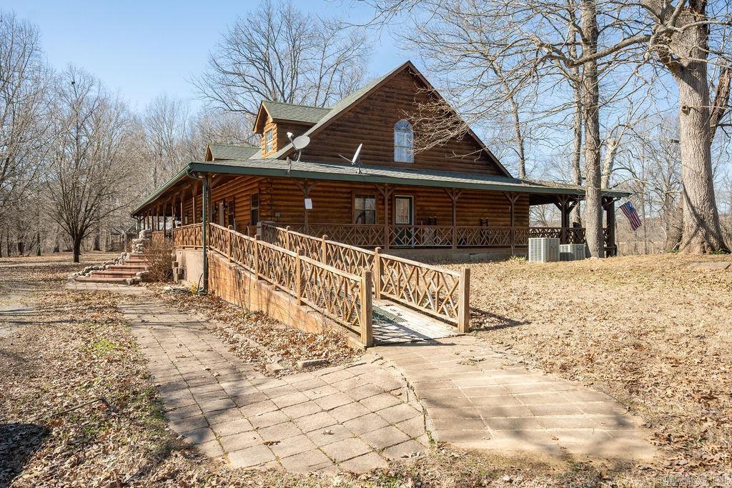 196 Schmelzer Lane Property Photo 4