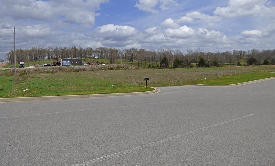 Us Hwy 62-412 Property Photo 3