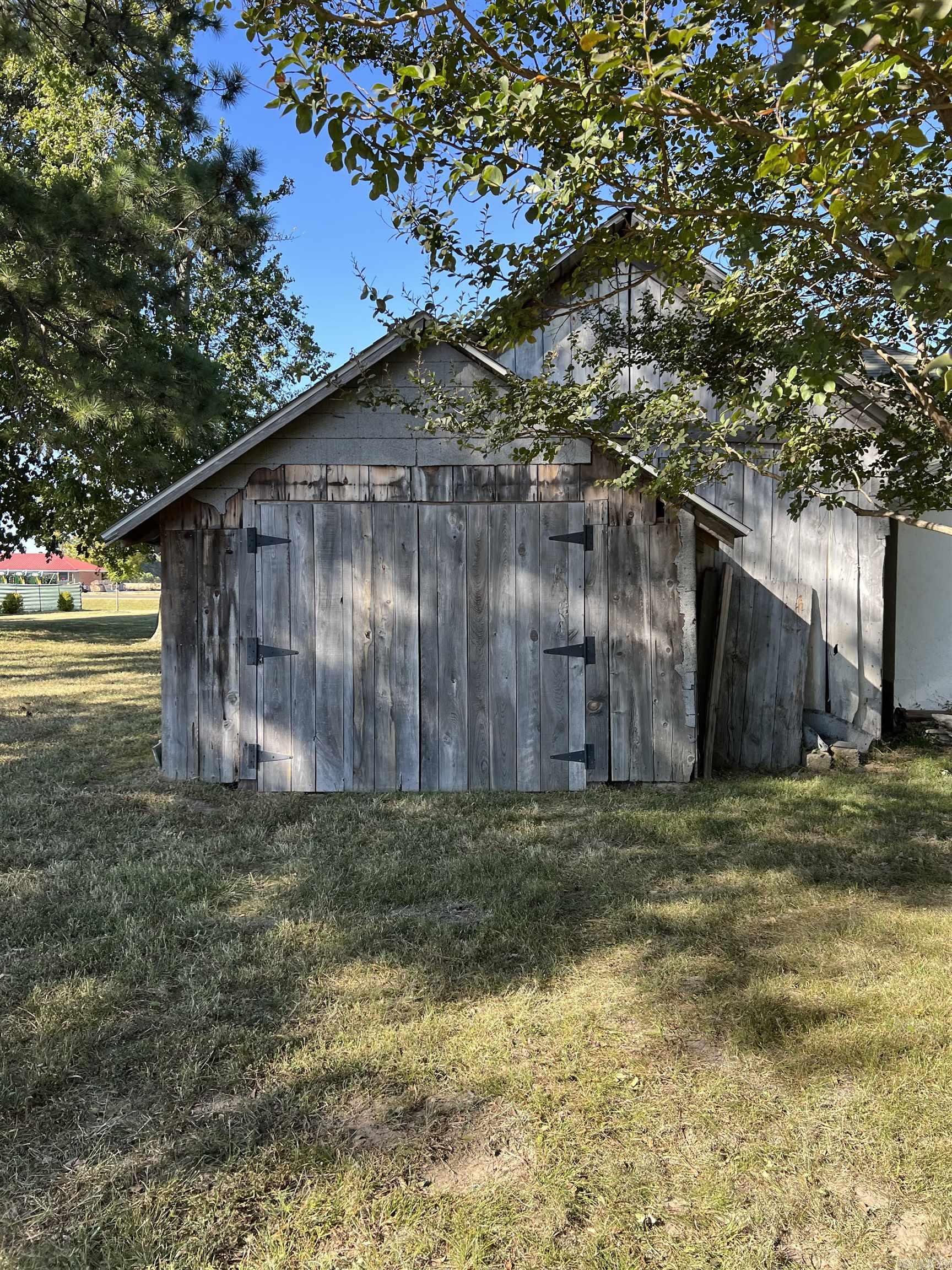 1577 E Main St Property Photo 31