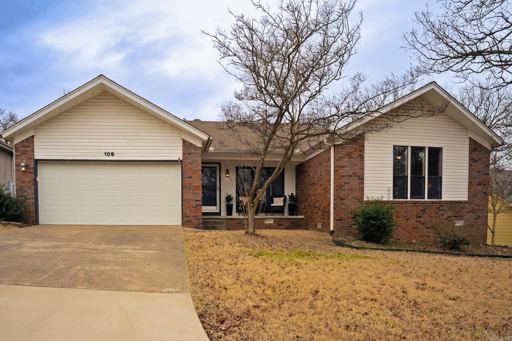 109 Markhaven Drive Property Photo