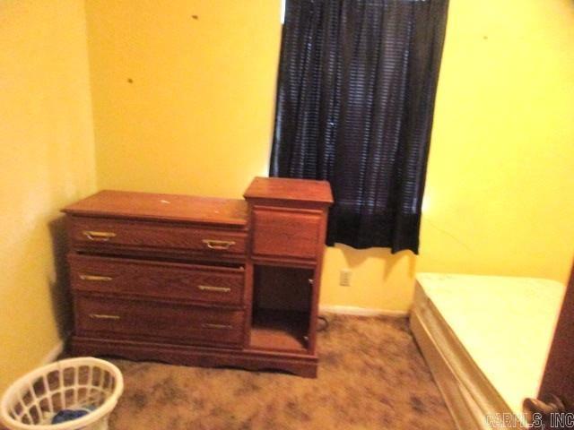 2713 Claremont Avenue Property Photo 13