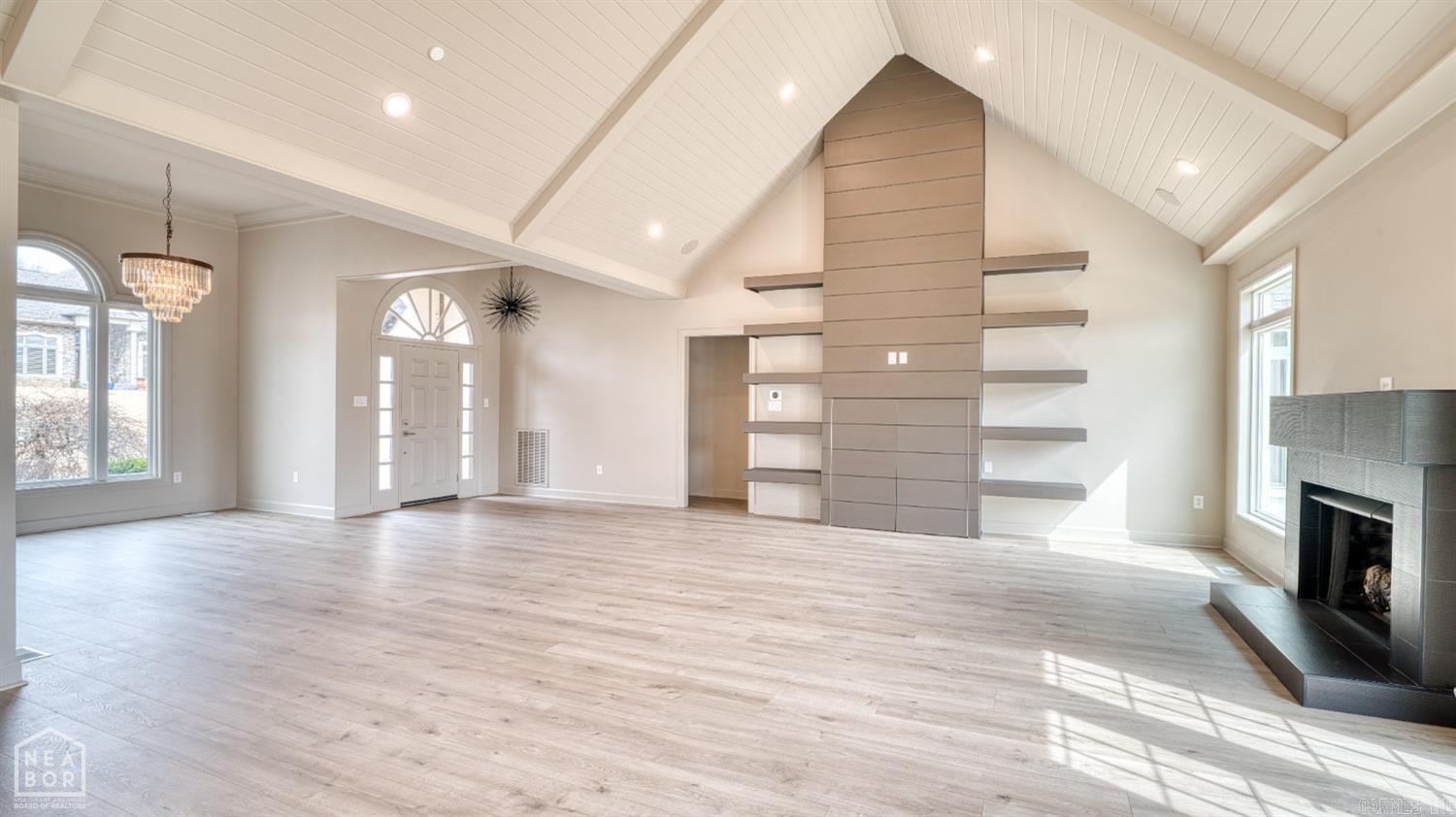 3617 Riviera Property Photo 9