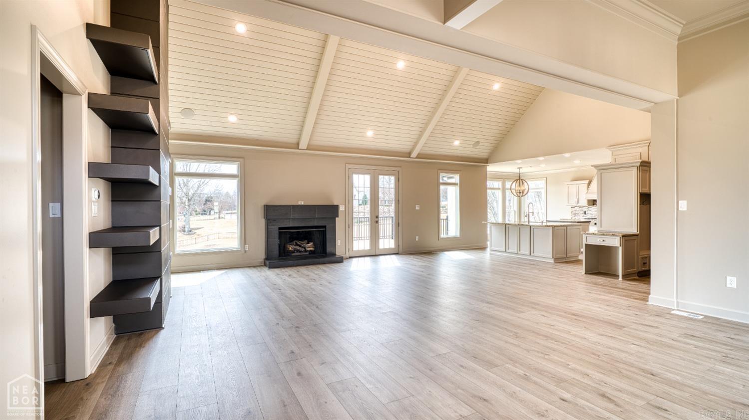3617 Riviera Property Photo 11