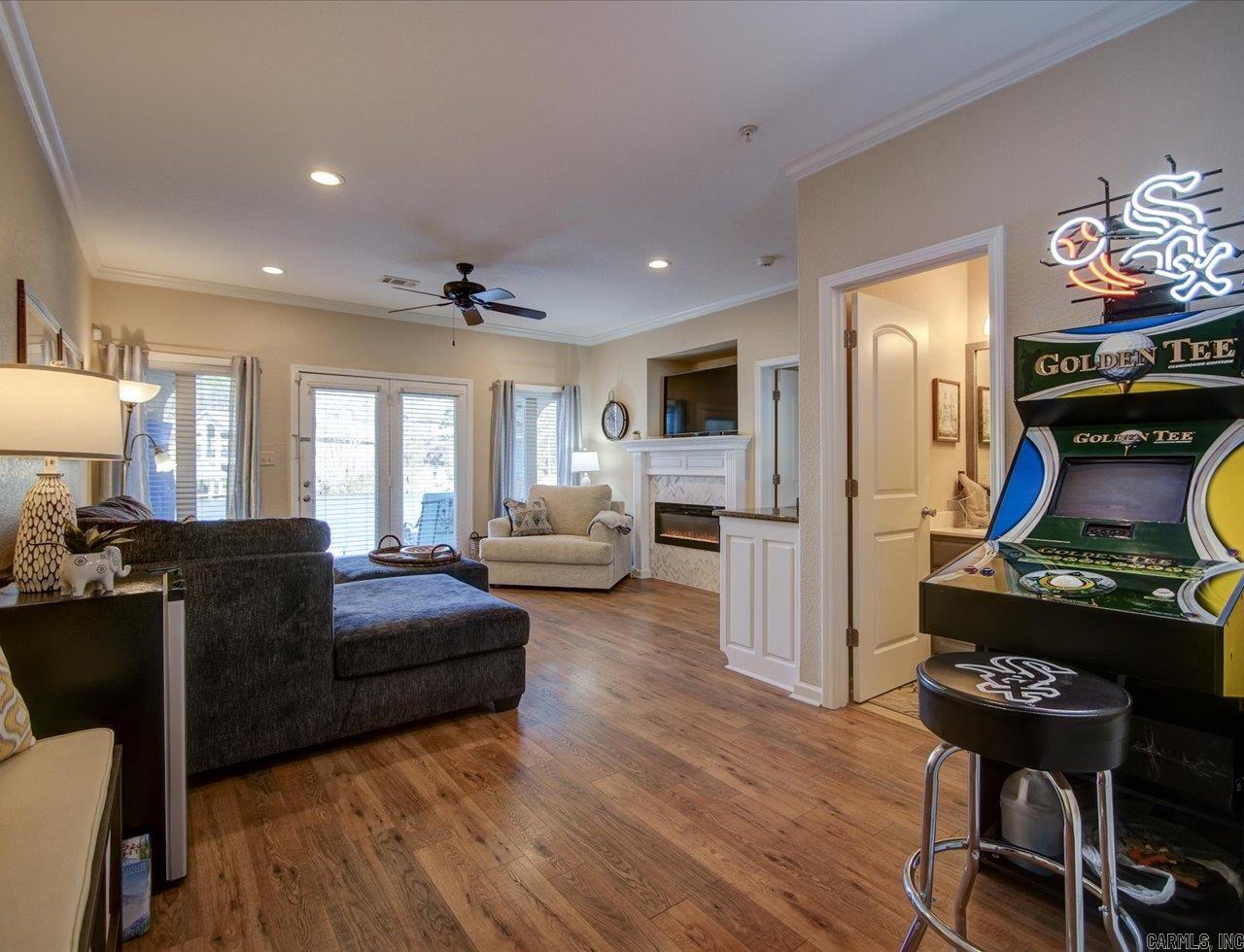 154d Villa Pointe Property Photo 3