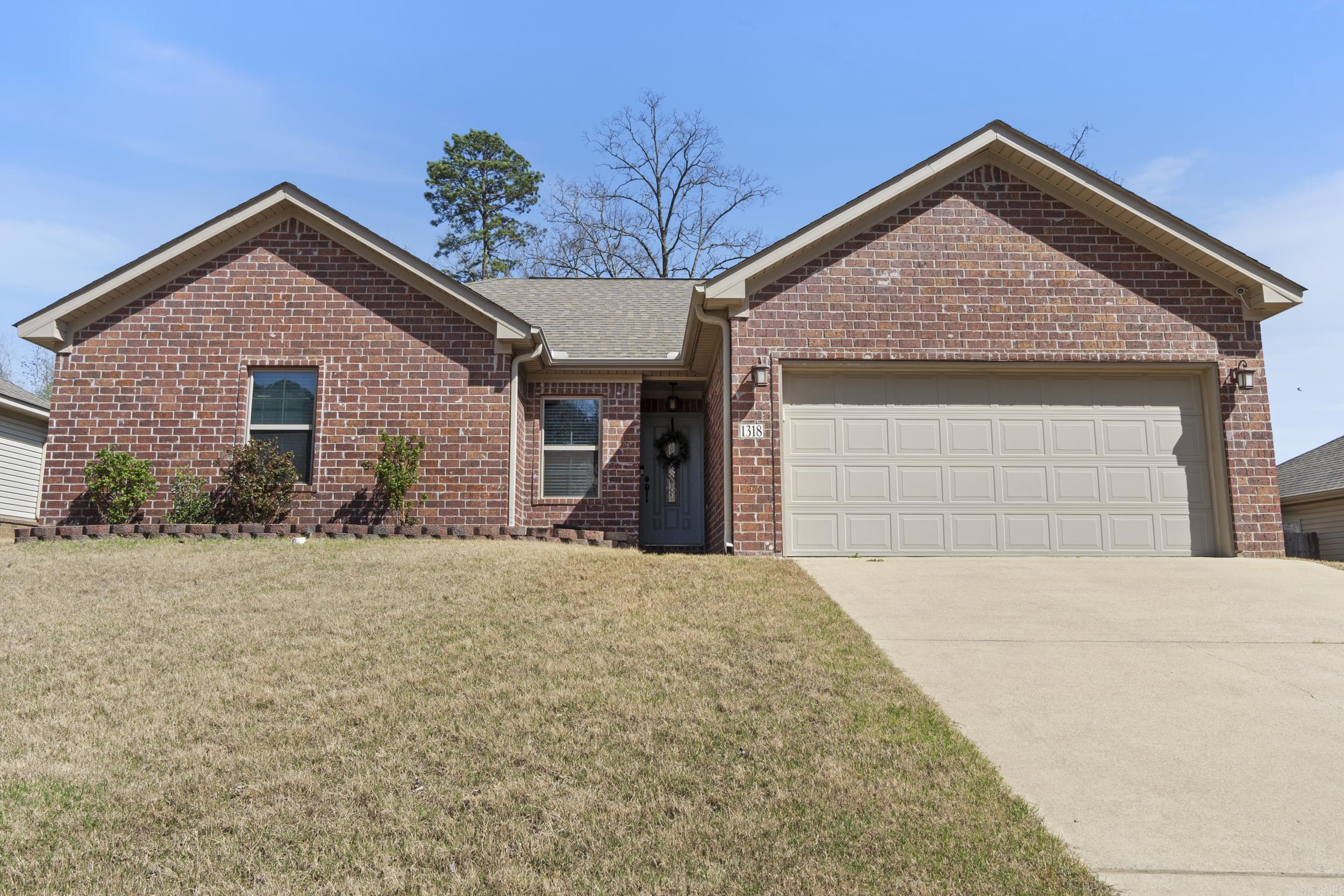Carmichael Estates Real Estate Listings Main Image