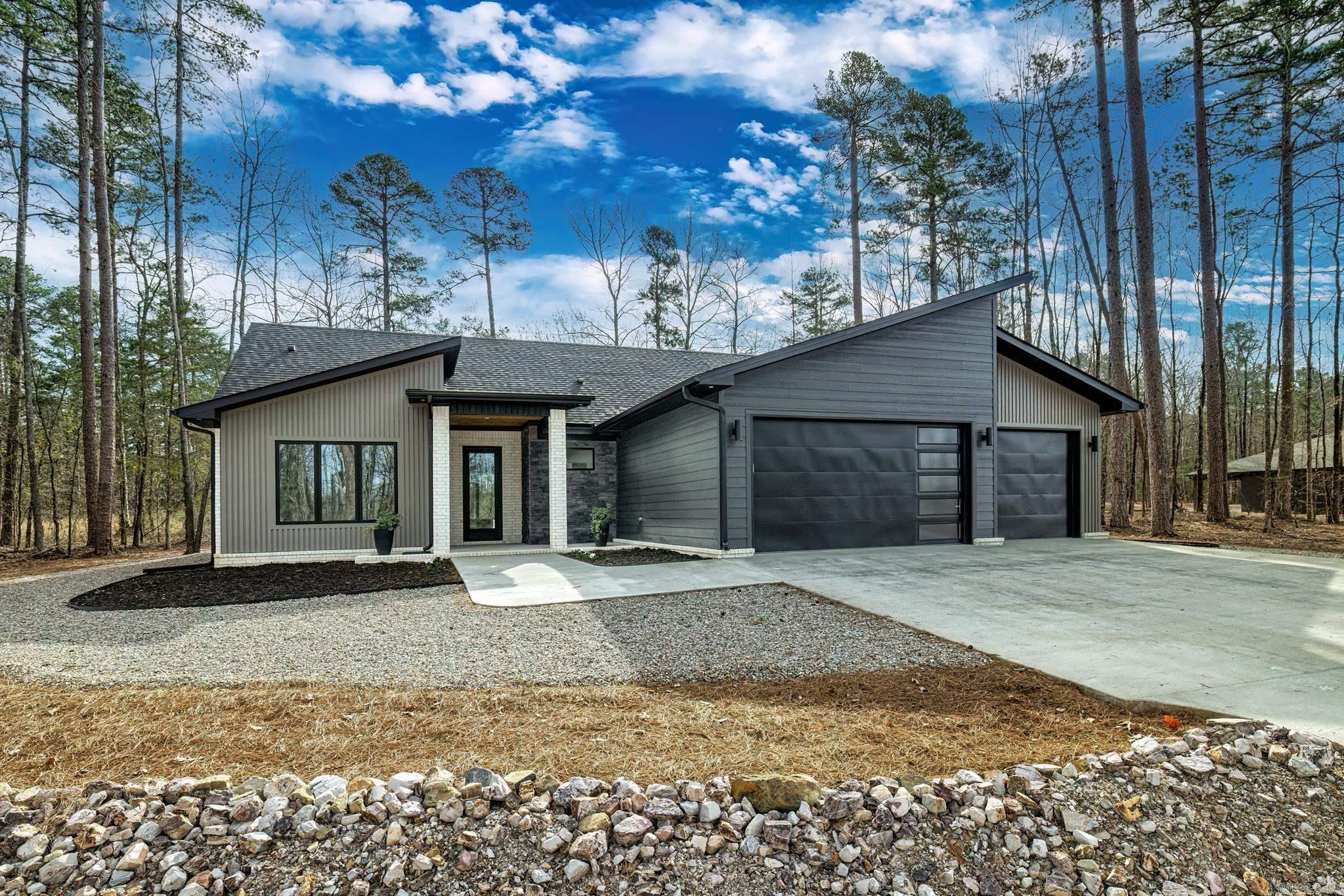 60 Estrella Way Property Photo