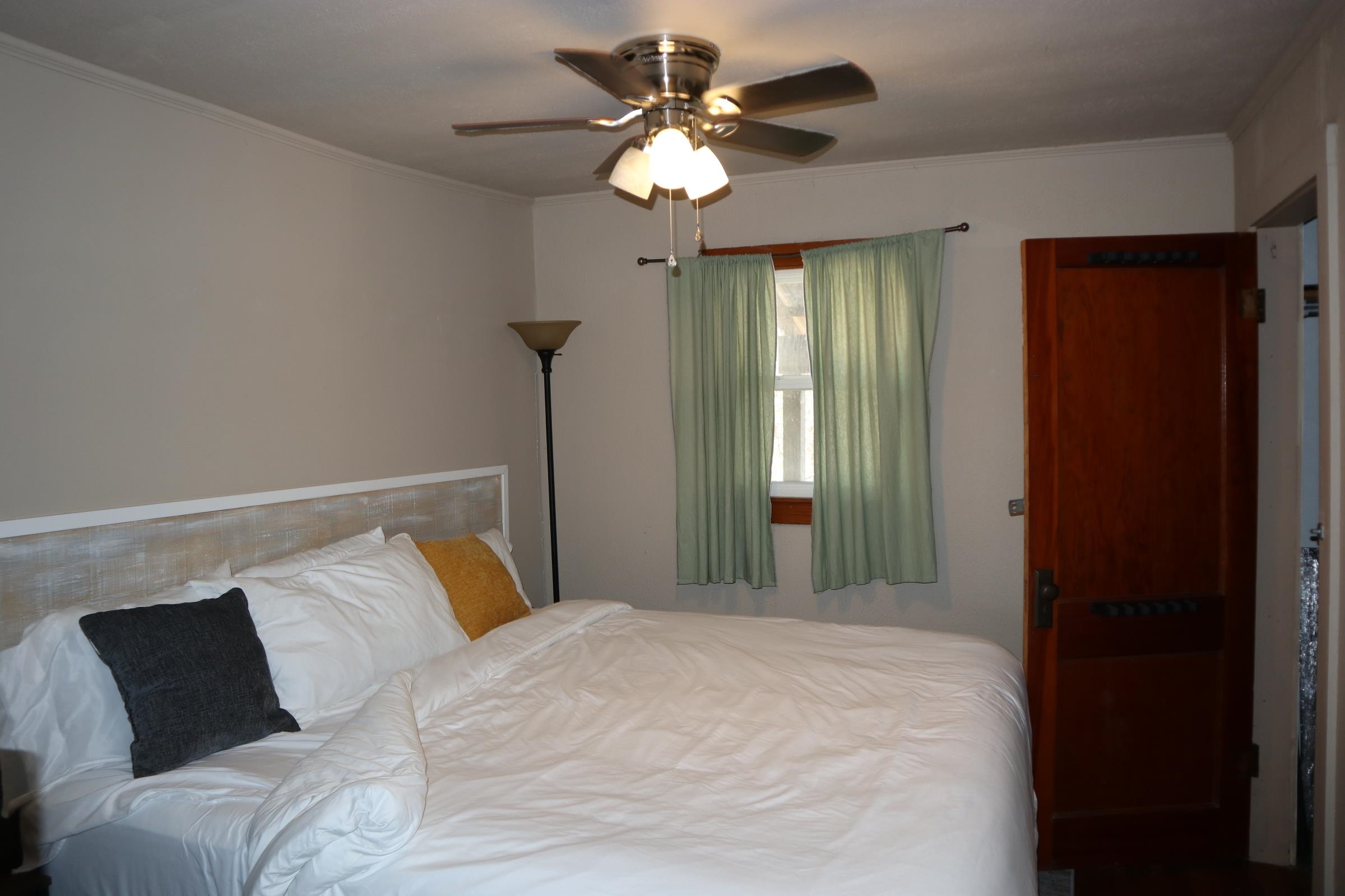10447 Hwy 62 E Property Photo 14
