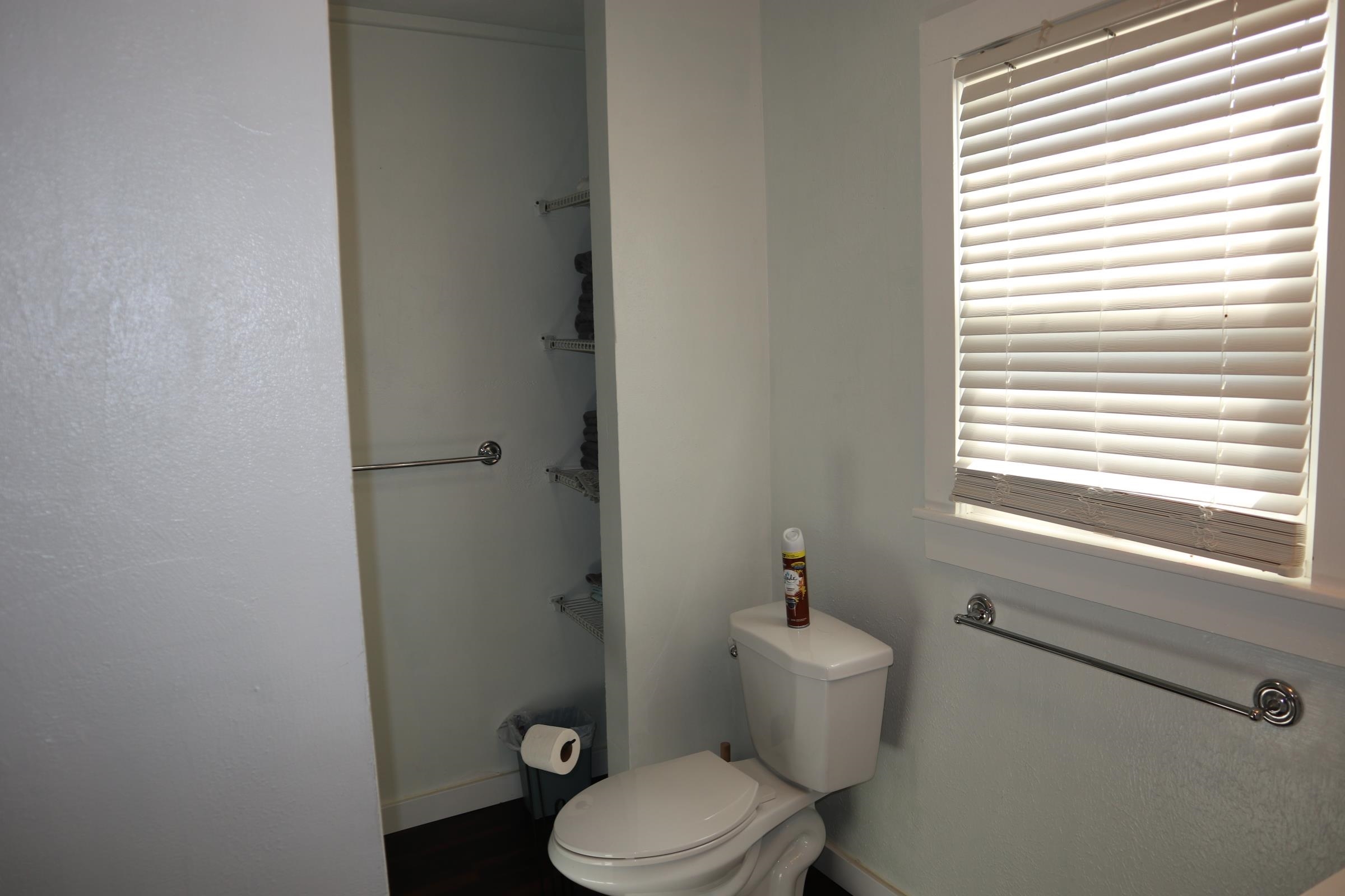 10447 Hwy 62 E Property Photo 16