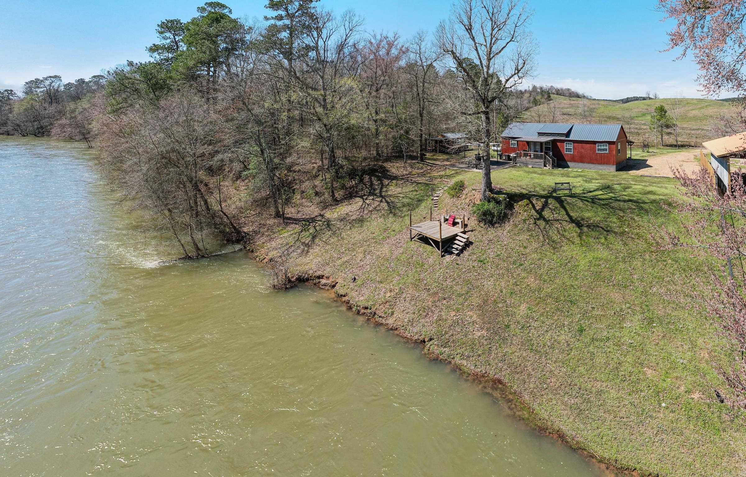 539 Clinton Crossing