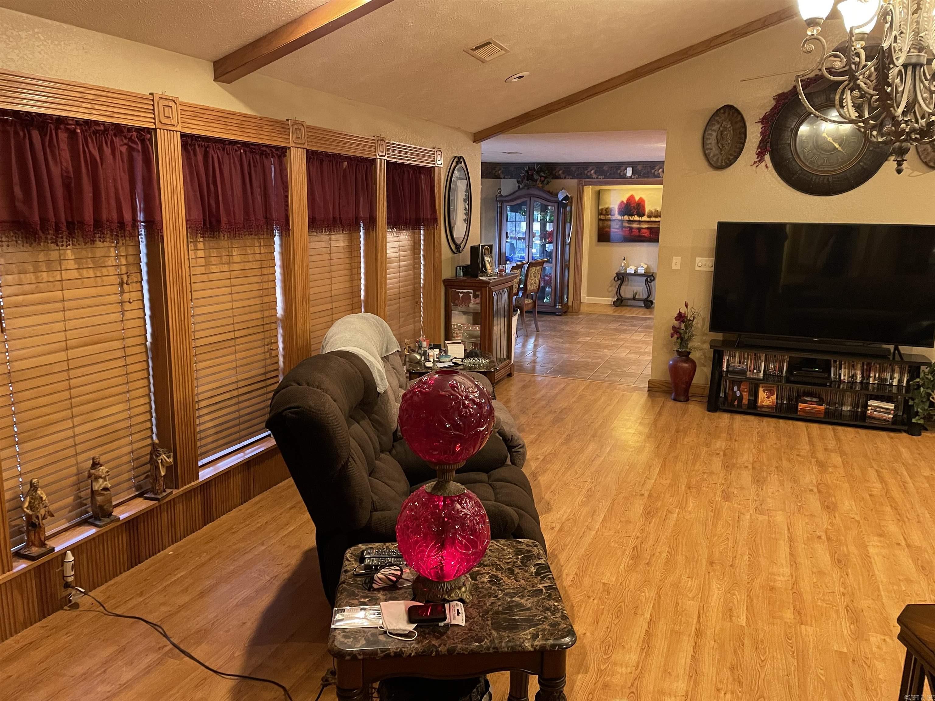 571 Honeysuckle Road Property Photo 22