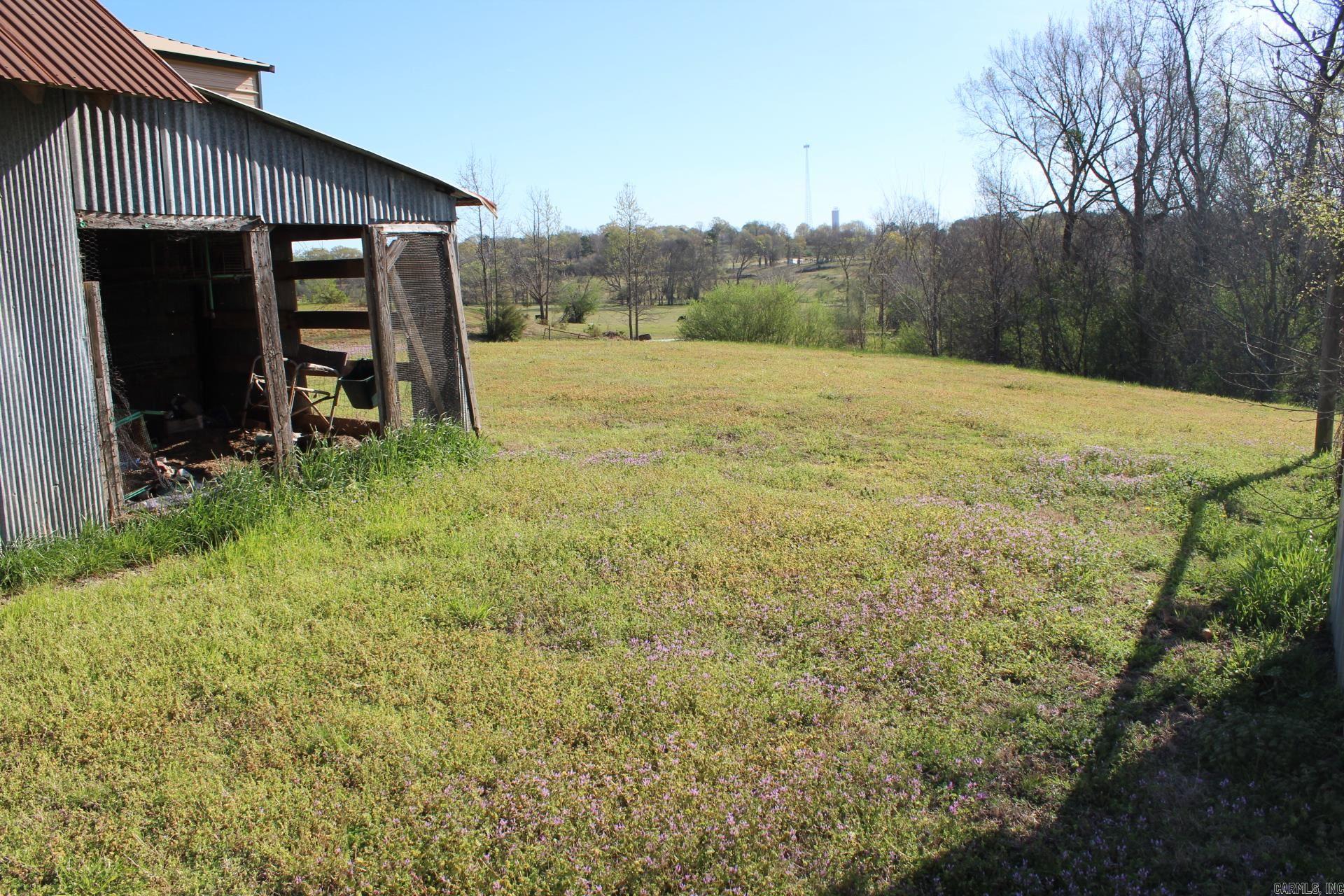 804 & 808 Old Center Point Road Property Photo 5