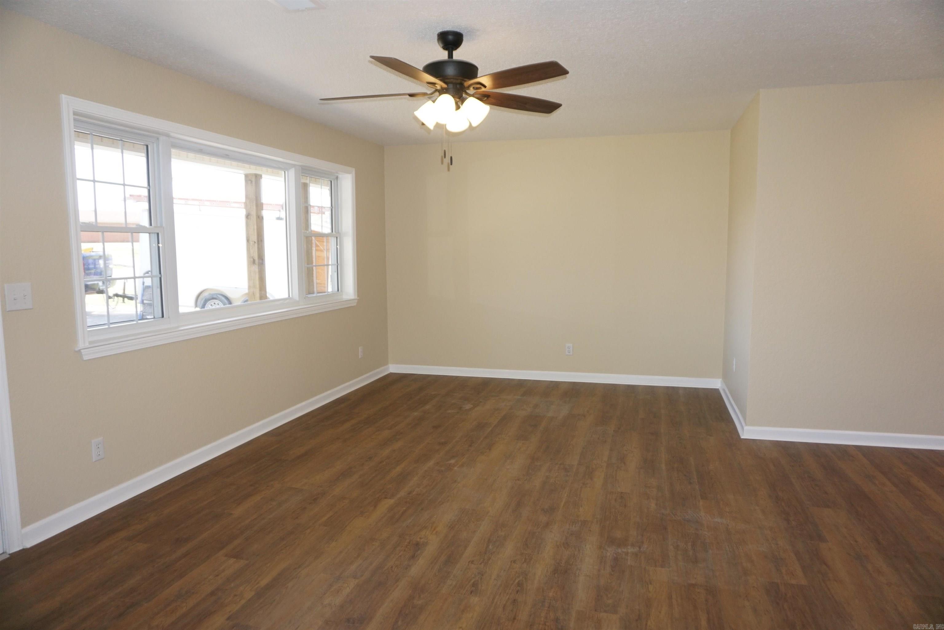 501 Forbes Drive Property Photo 12