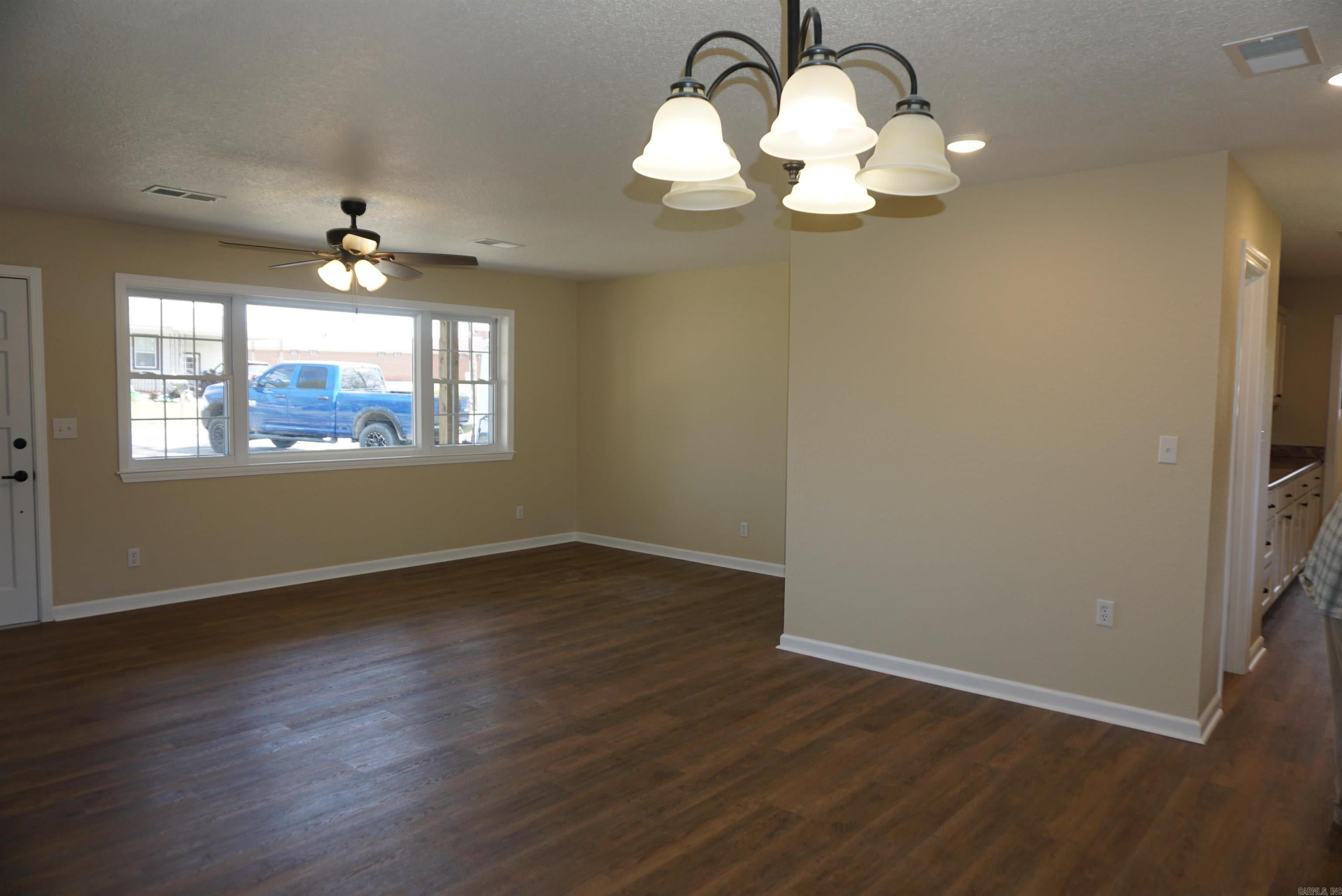 501 Forbes Drive Property Photo 15