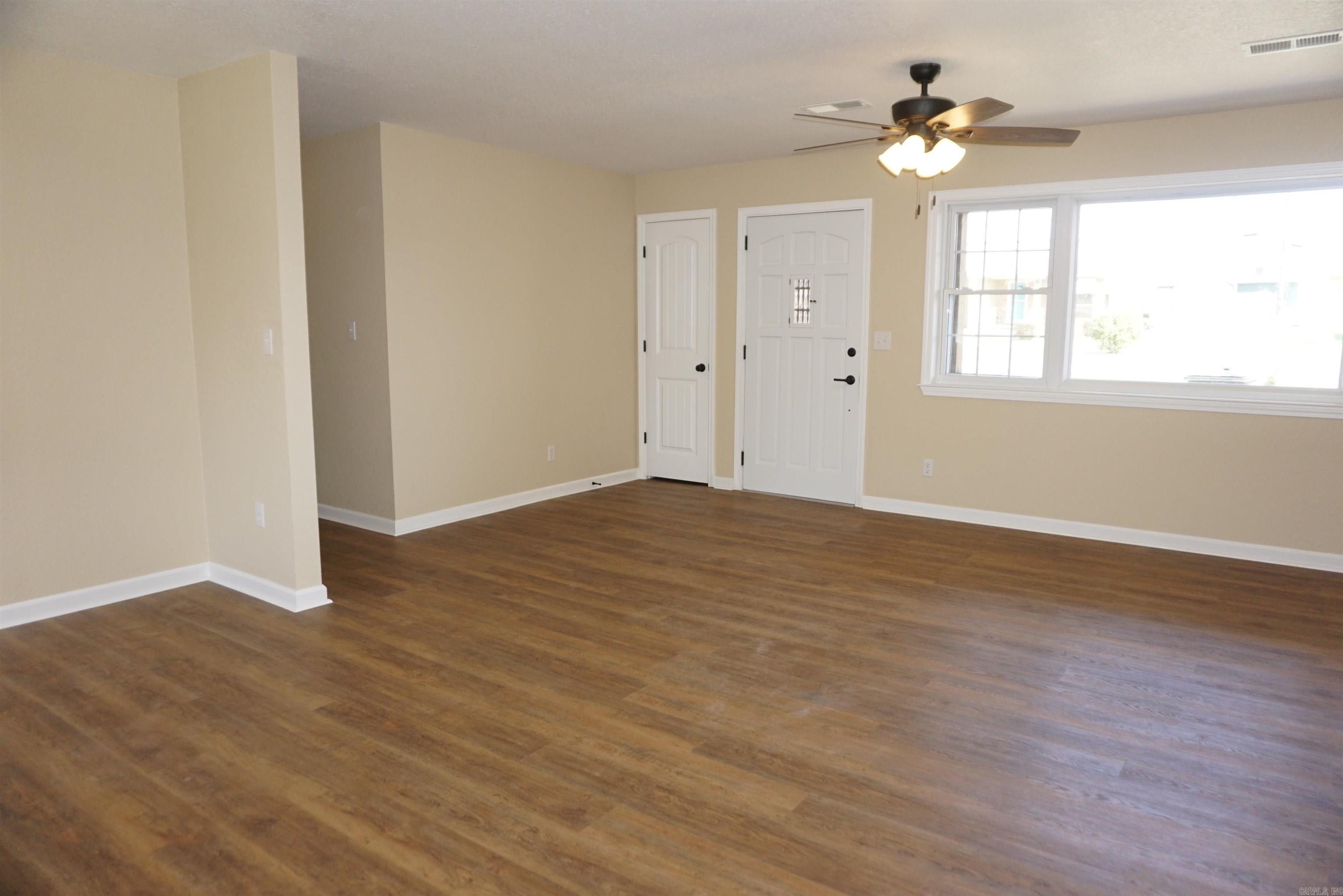 501 Forbes Drive Property Photo 16