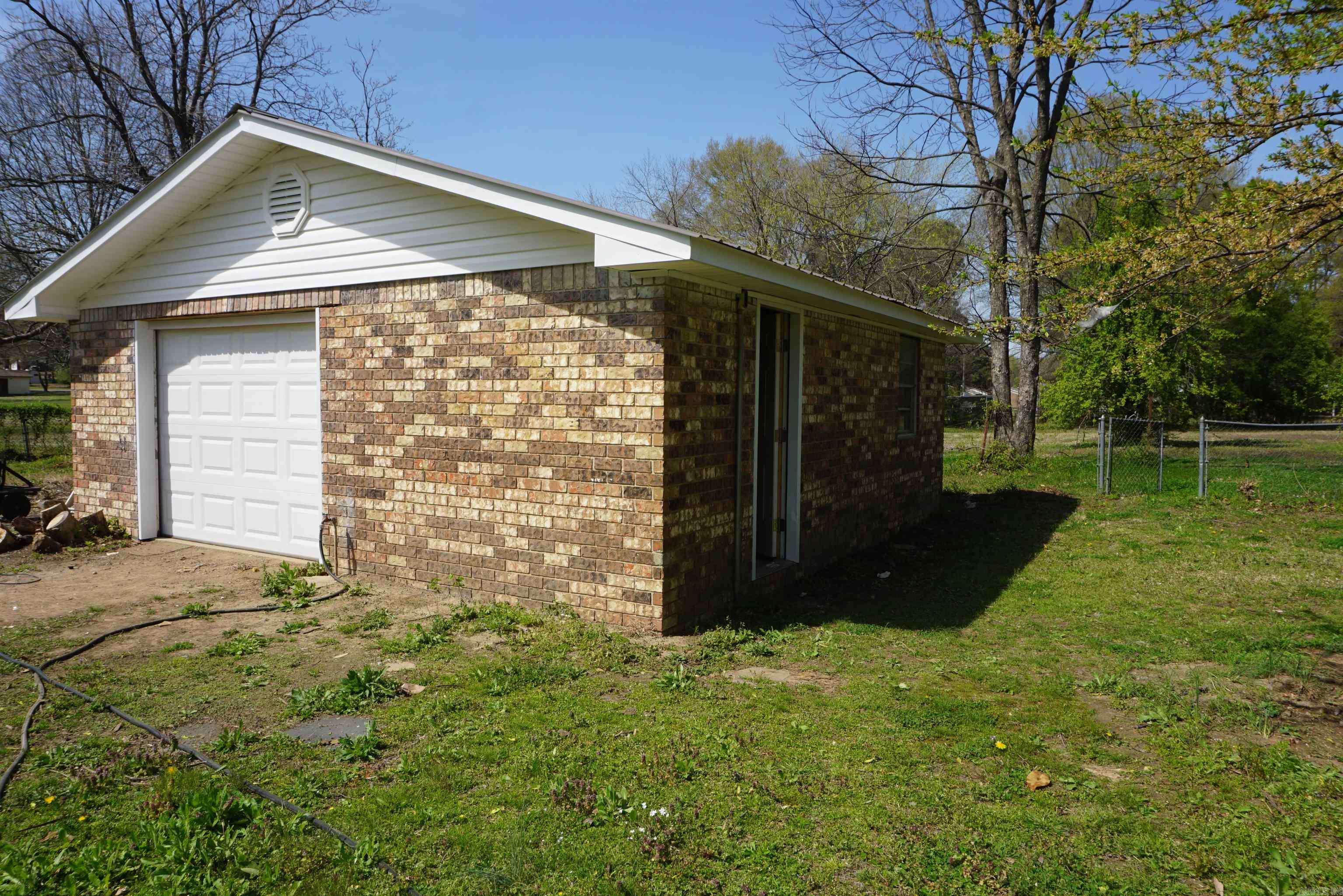 501 Forbes Drive Property Photo 38