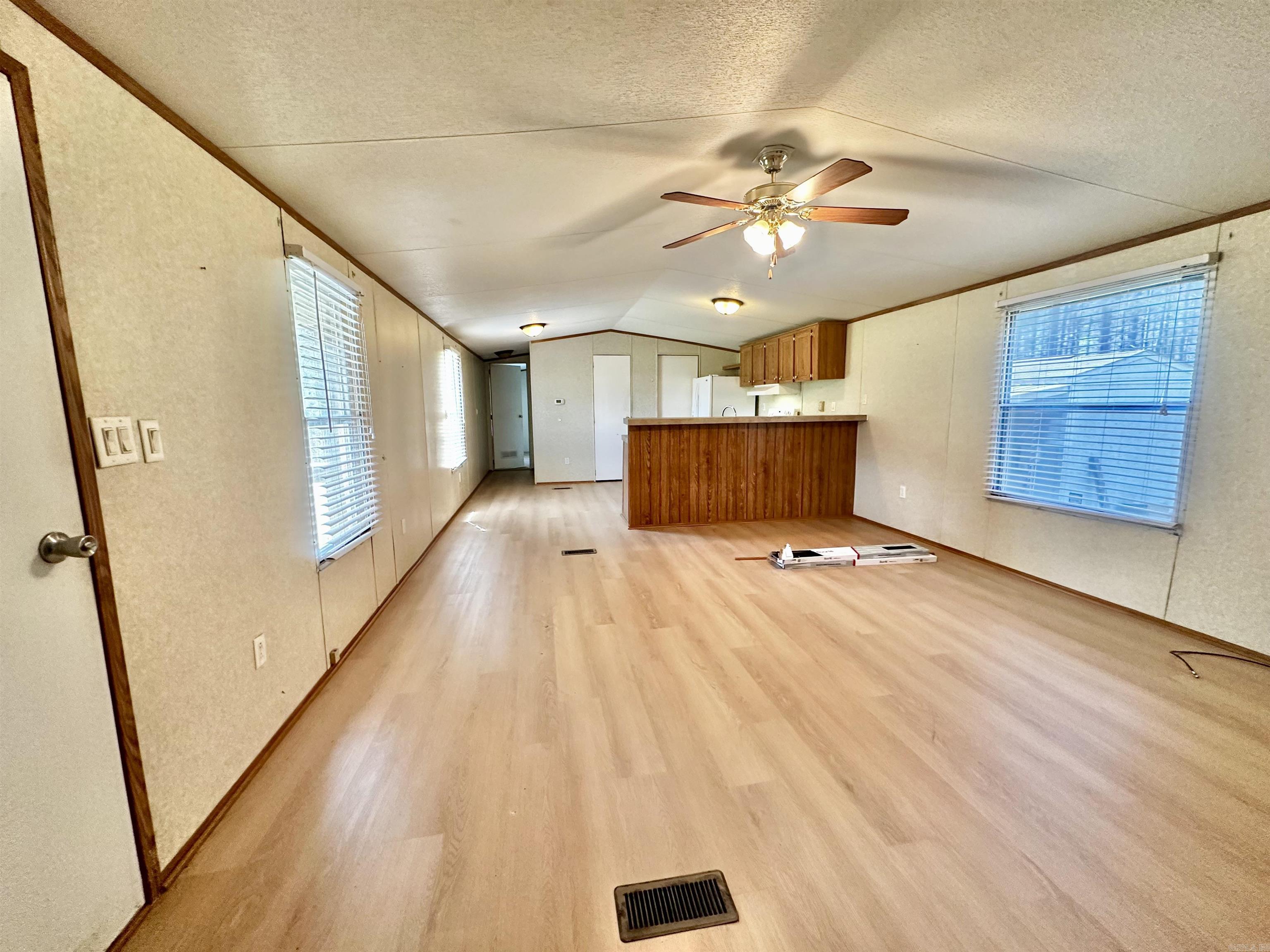 7581 S Highway 35 Property Photo 6
