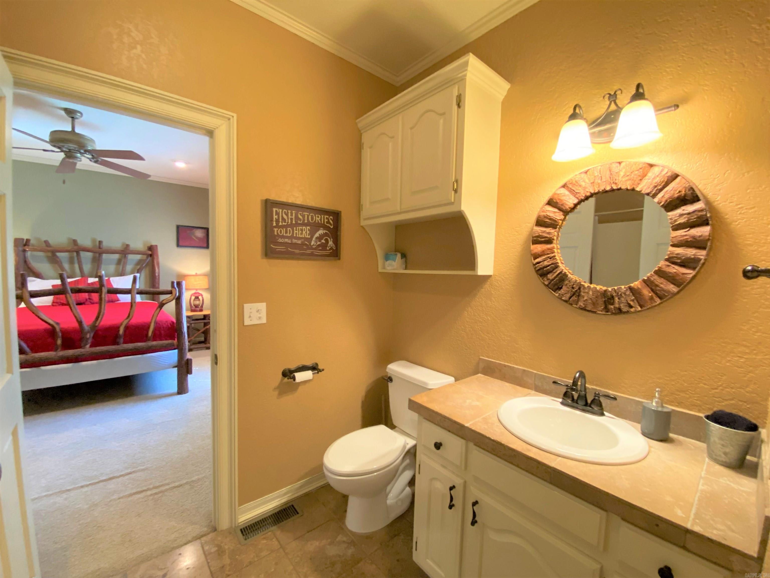 22 Lobo Cove Property Photo 9