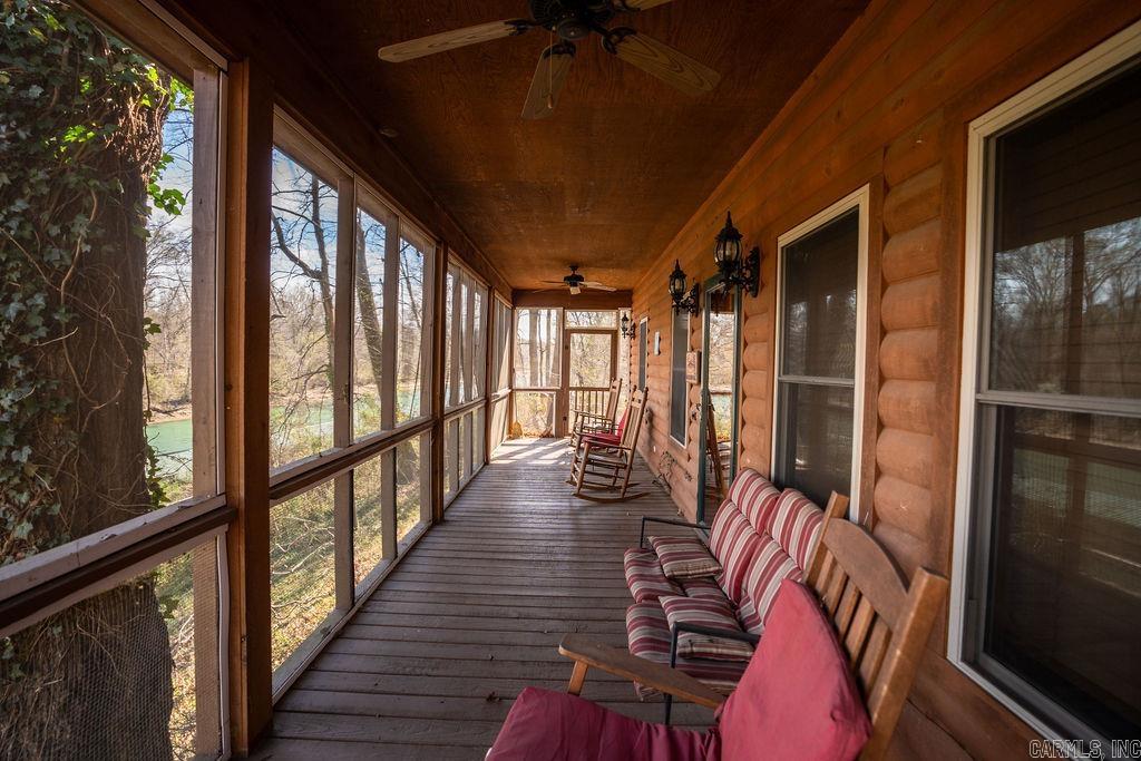 22 Lobo Cove Property Photo 13