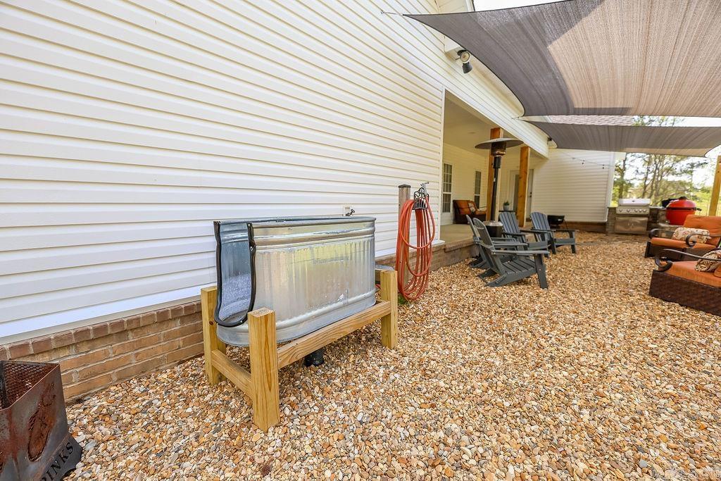 120 Meadow Hills Dr Property Photo 38