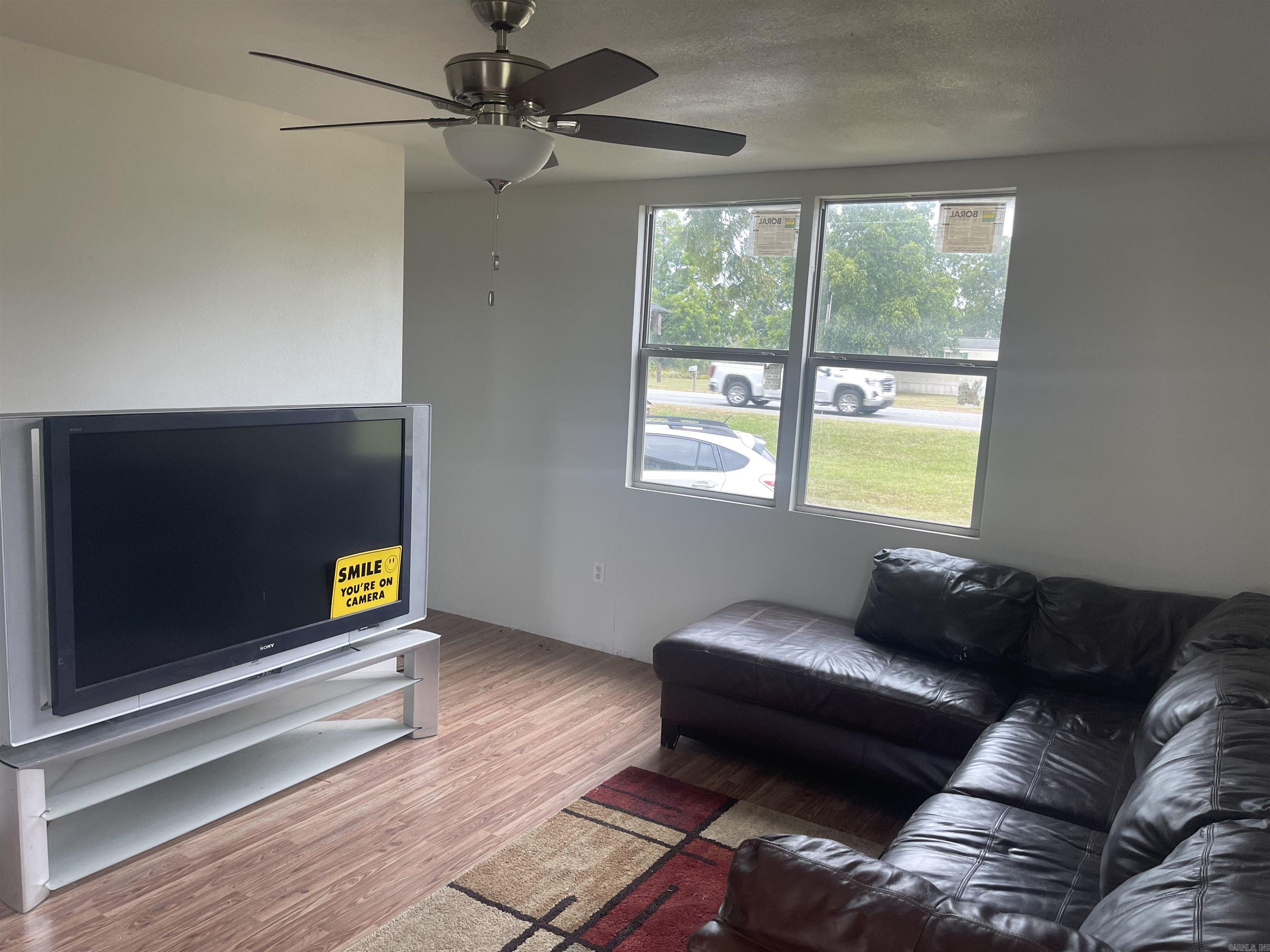 881 N 15 Highway Property Photo 14