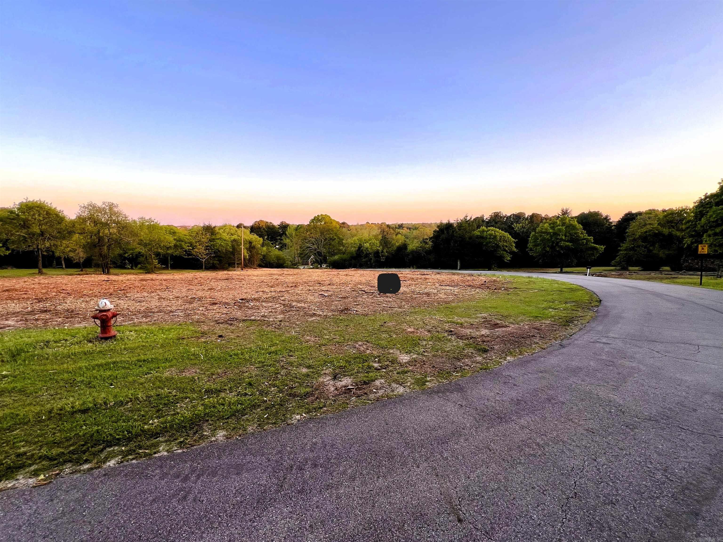 1210 Headlee Heights Drive Property Photo 4