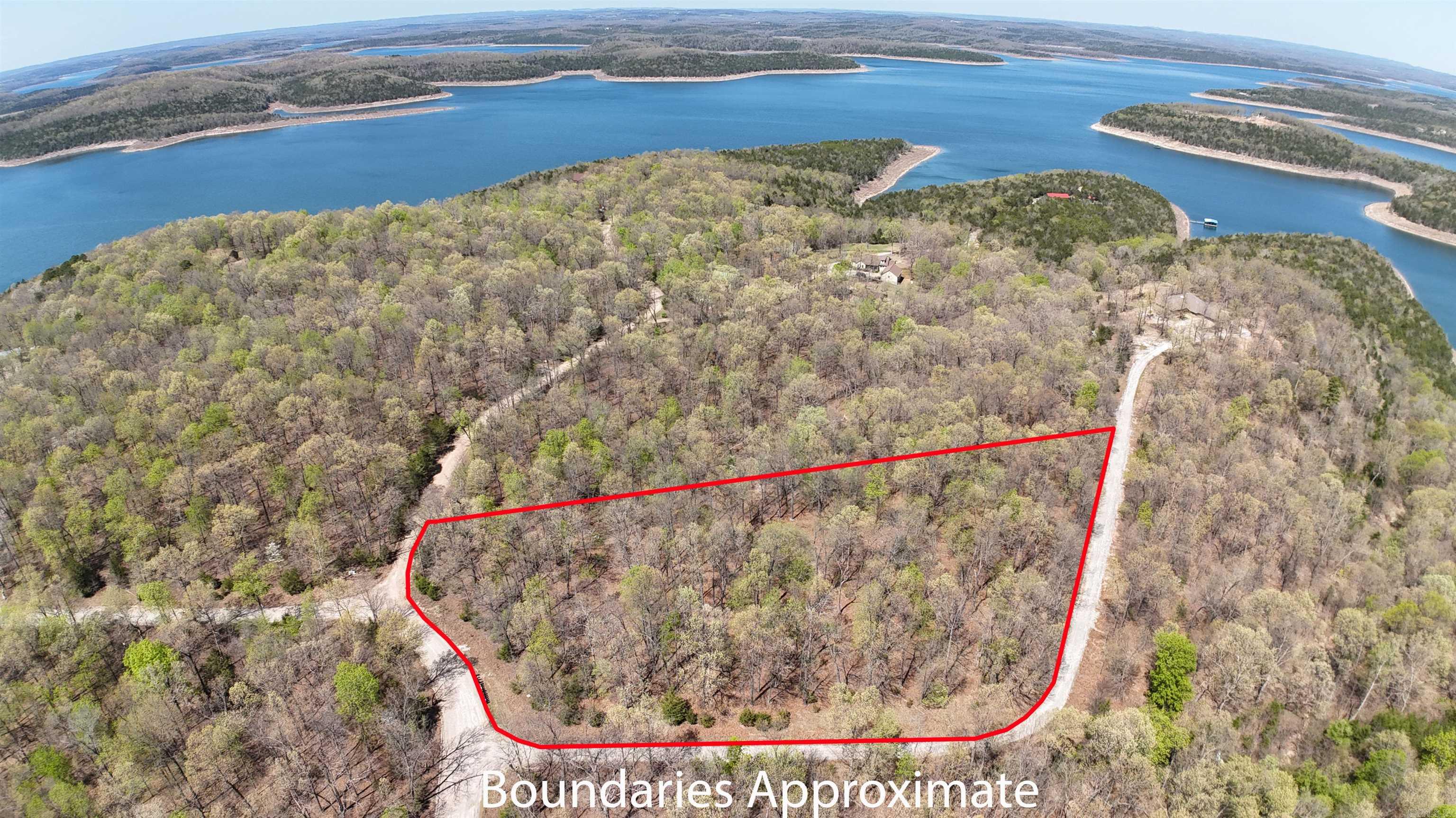 563-00020-000 Sunrise Circle Property Photo 1