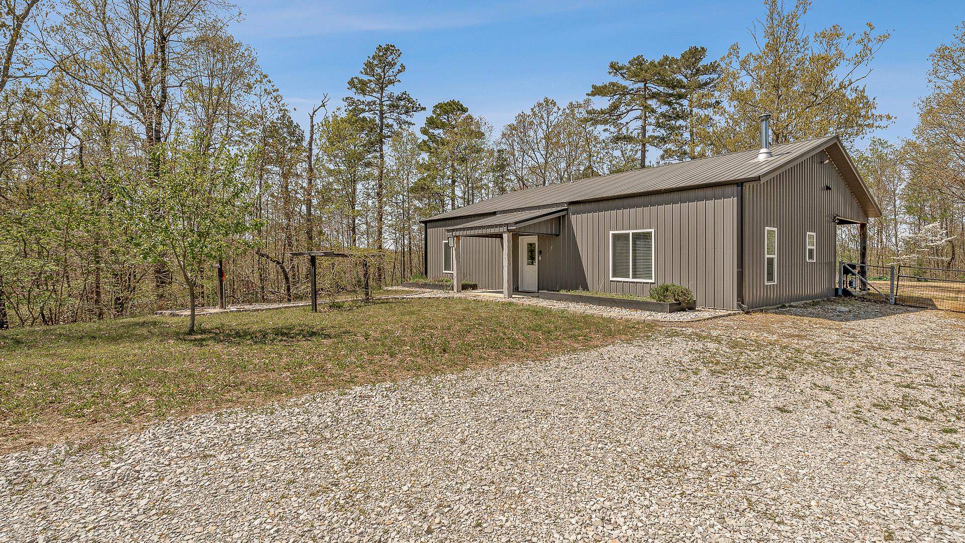 550 Greene 733 Property Photo 10