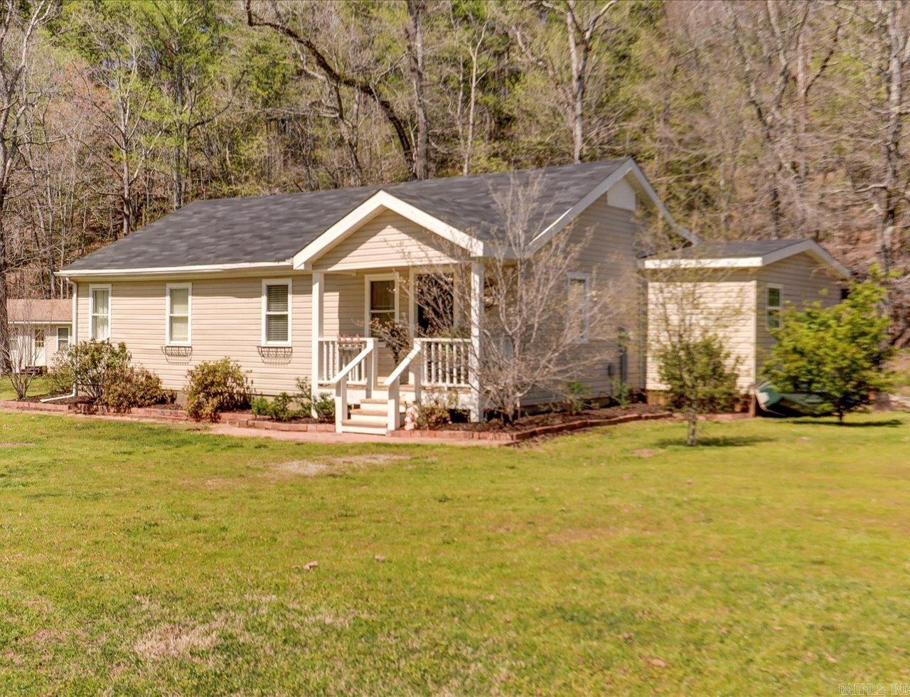 229 Cavanaugh Road Property Photo 5